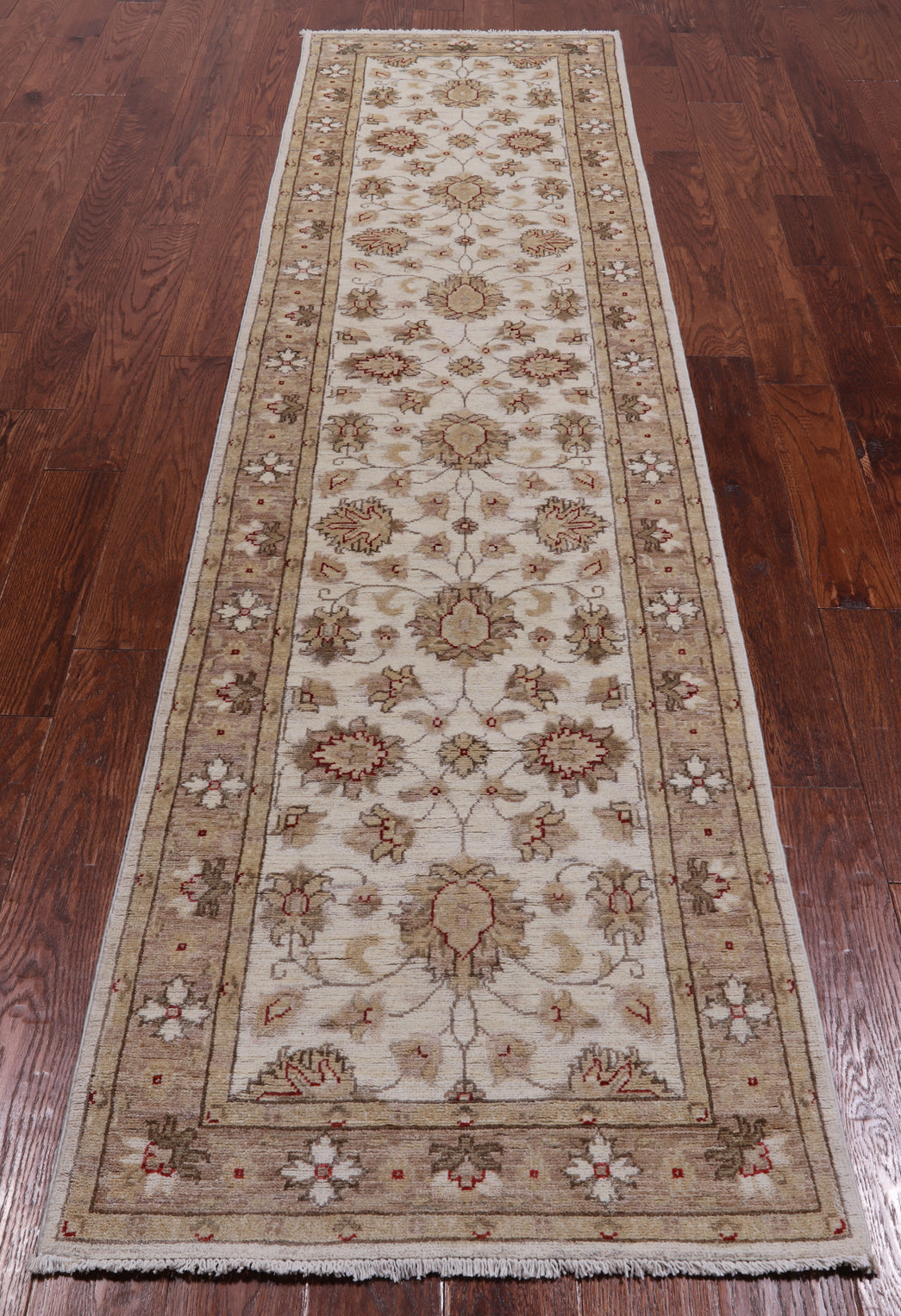 Ivory Peshawar Handmade Wool Runner Rug - 2' 6" X 9' 6"