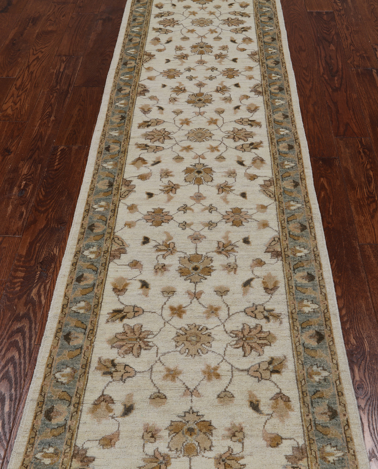 Ivory Peshawar Hand Knotted Wool Runner Rug - 2' 6" X 9' 9"