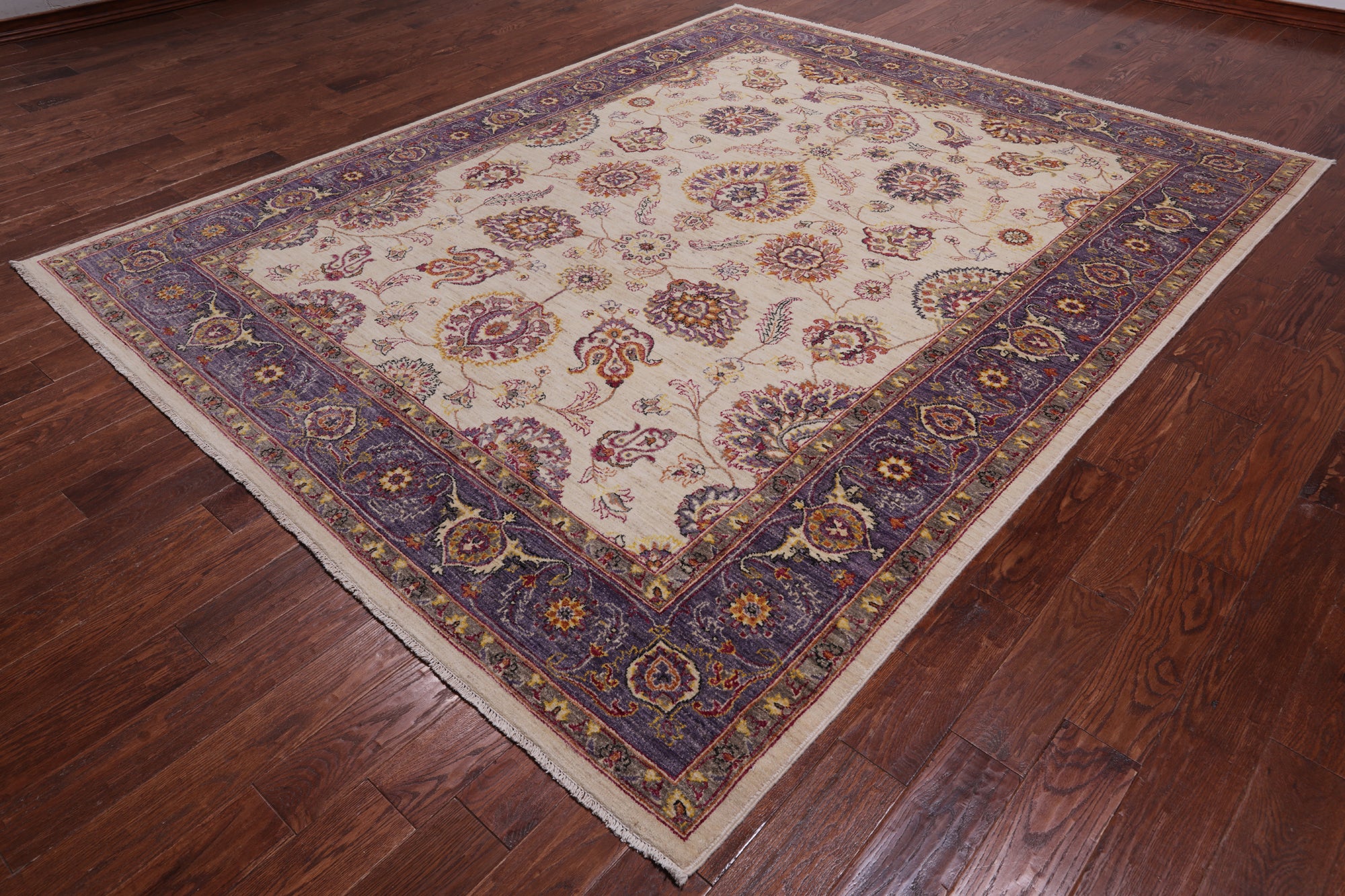 Ivory Fine Serapi Handmade Rug - 8' 2" X 10' 2"