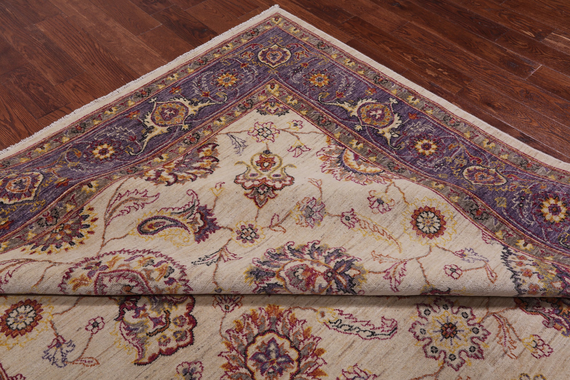 Ivory Fine Serapi Handmade Rug - 8' 2" X 10' 2"