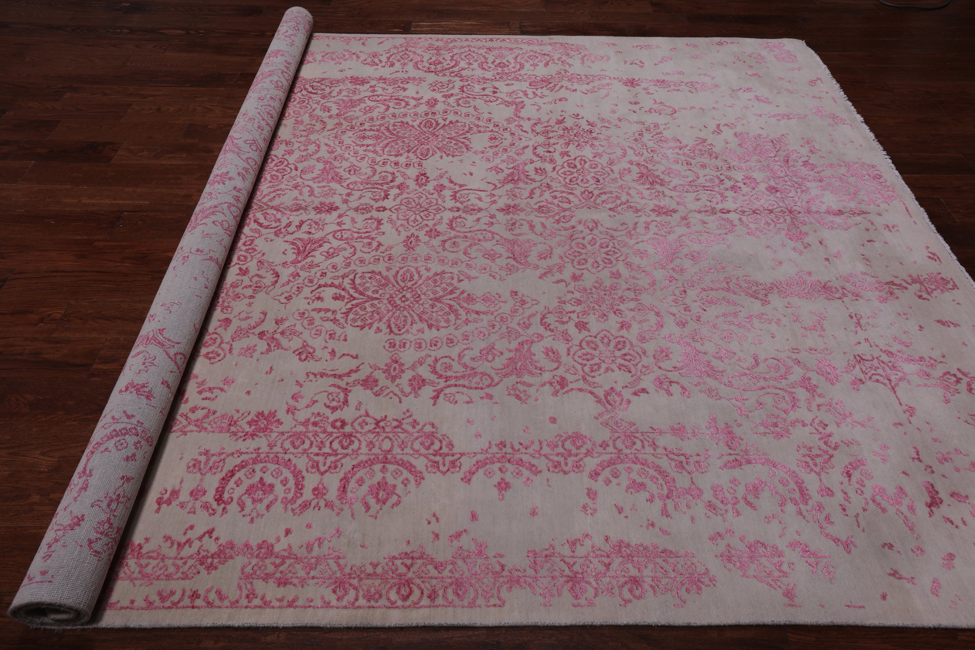 Ivory Modern Wool & Silk Hand Knotted Rug - 8' 1" X 10' 2"