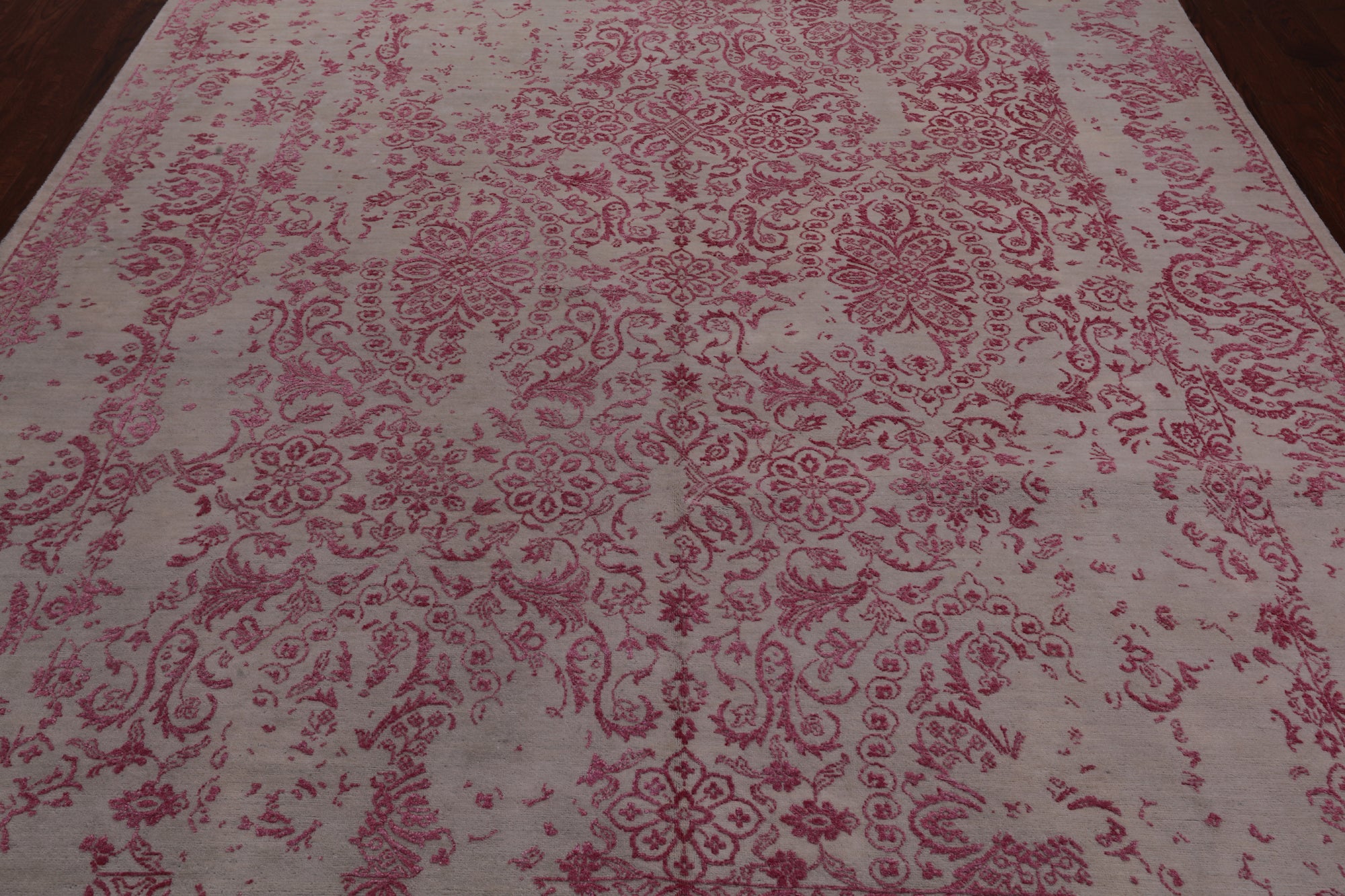 Ivory Modern Wool & Silk Hand Knotted Rug - 8' 1" X 10' 2"