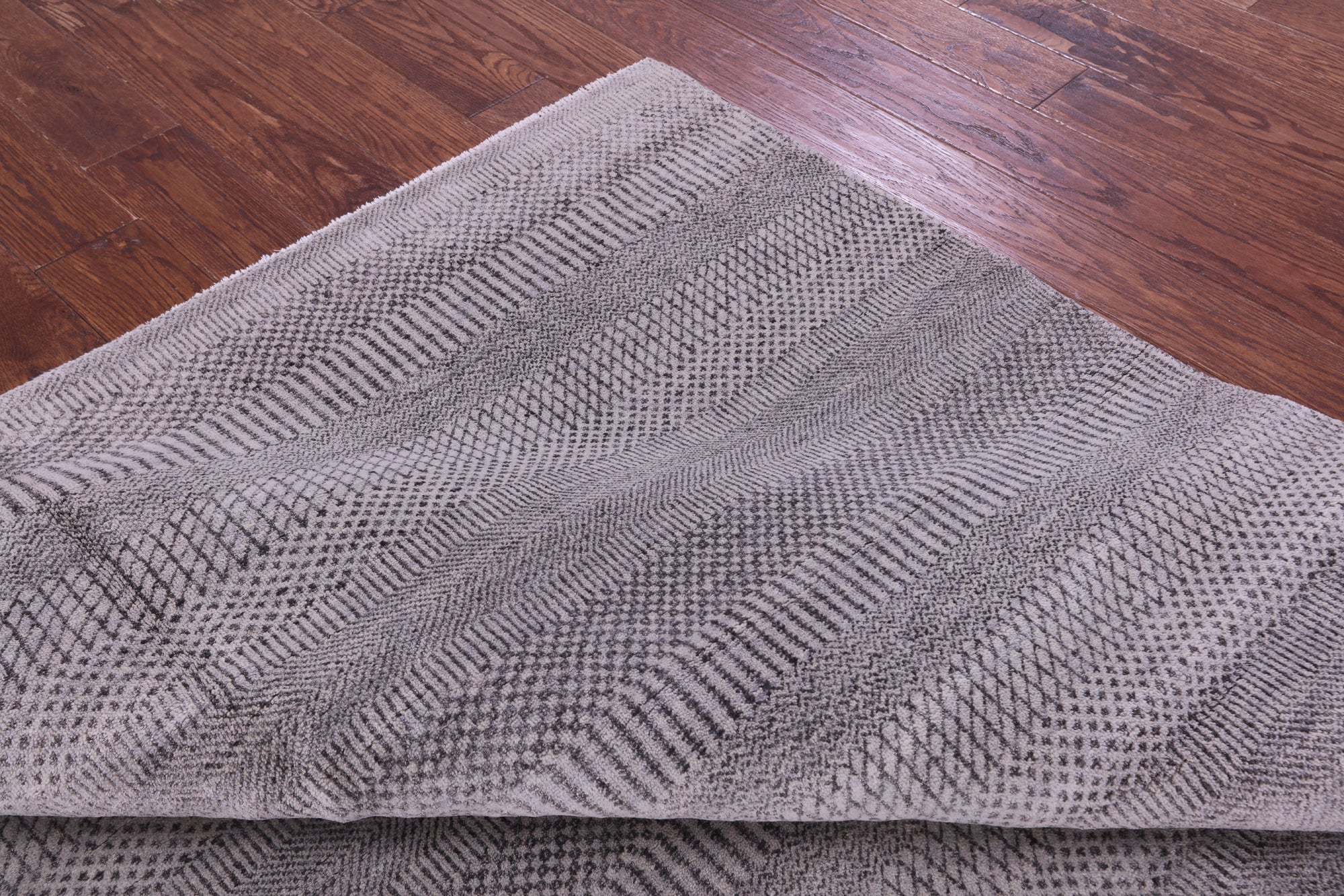 Savannah Grass Hand Knotted Wool & Silk Rug - 6' 1" X 9' 5" - Golden Nile