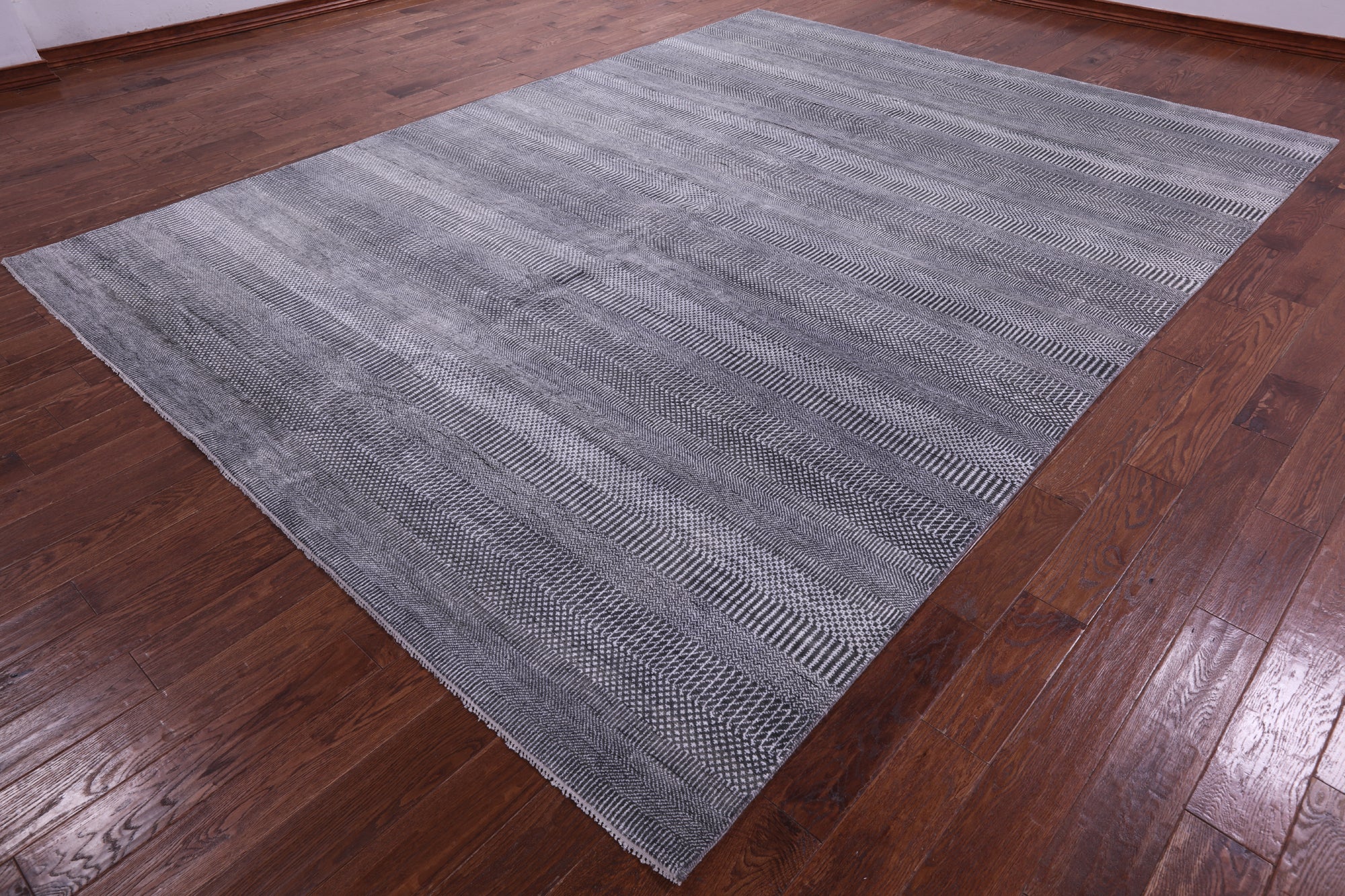 Grey Savannah Grass Hand Knotted Wool & Silk Rug - 9' 0" X 12' 2" - Golden Nile