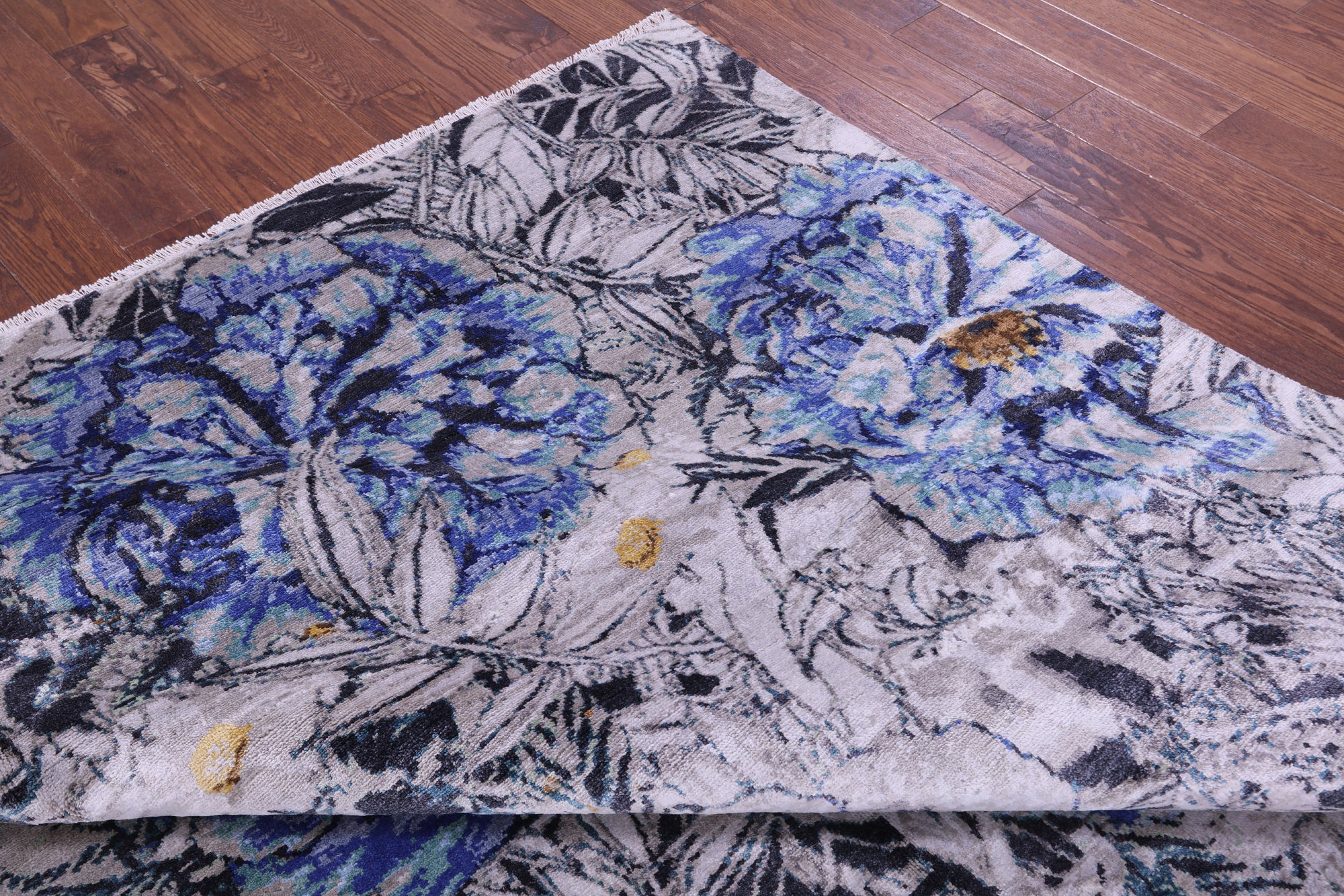 Contemporary Hand Knotted 100% Silk Rug - 8' 9" X 12' 2"