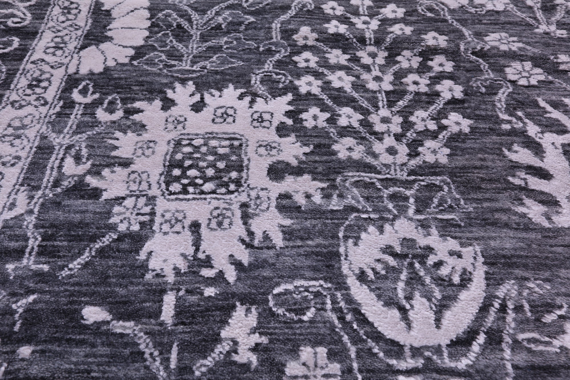 SUPER SALE Grey Persian Hand Knotted Wool & Silk Rug - 8' 0" X 10' 2"