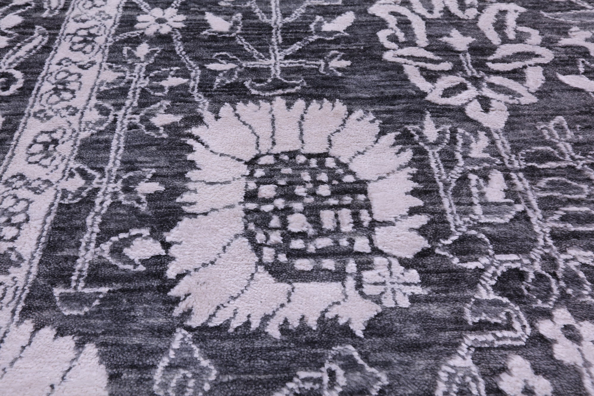 SUPER SALE Grey Persian Hand Knotted Wool & Silk Rug - 8' 0" X 10' 2"