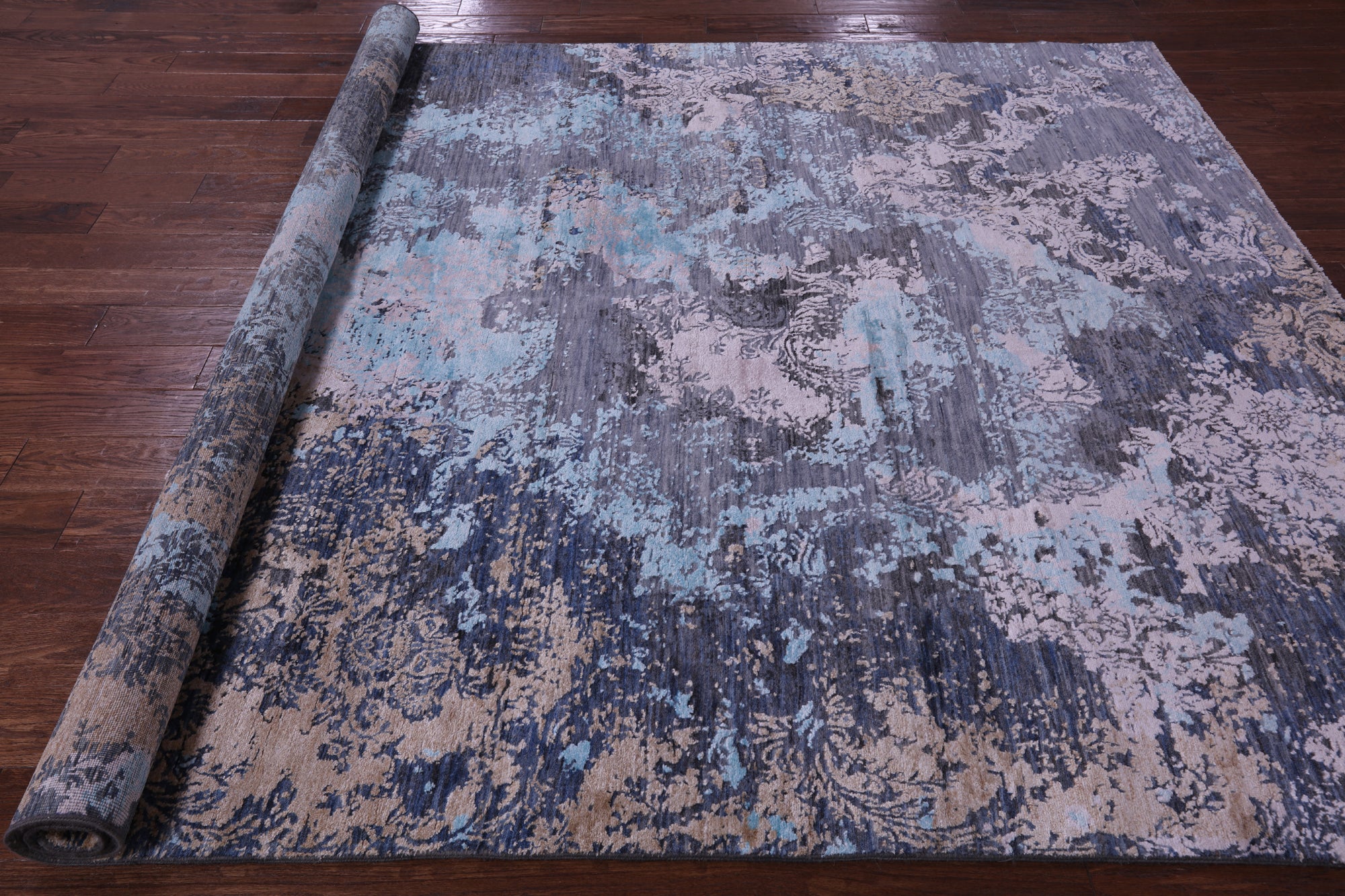 SUPER SALE Contemporary Hand Knotted Wool & Silk Rug - 7' 9" X 10' 2"
