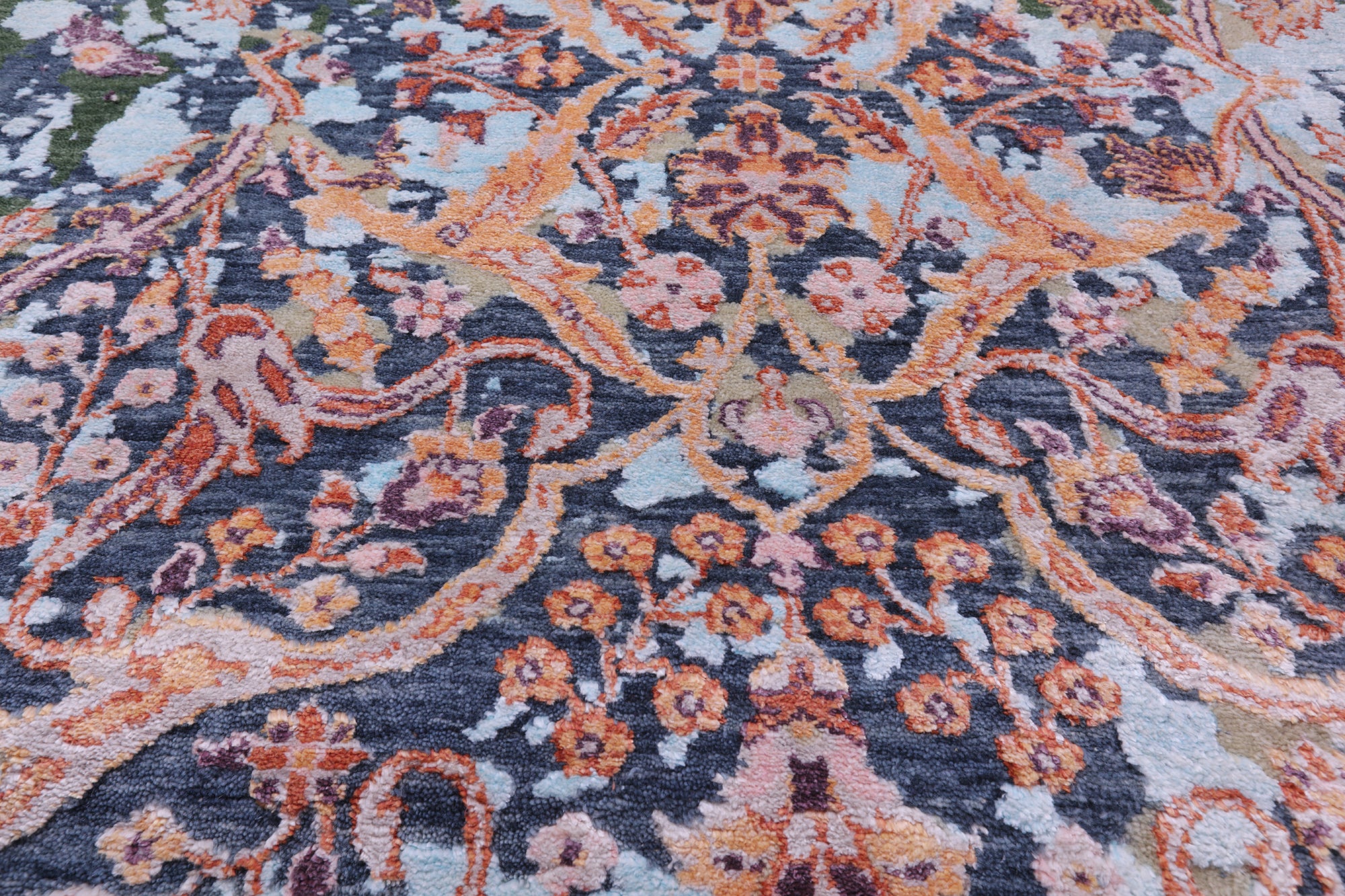 SUPER SALE Contemporary Hand Knotted Wool & Silk Rug - 8' 0" X 10' 6"