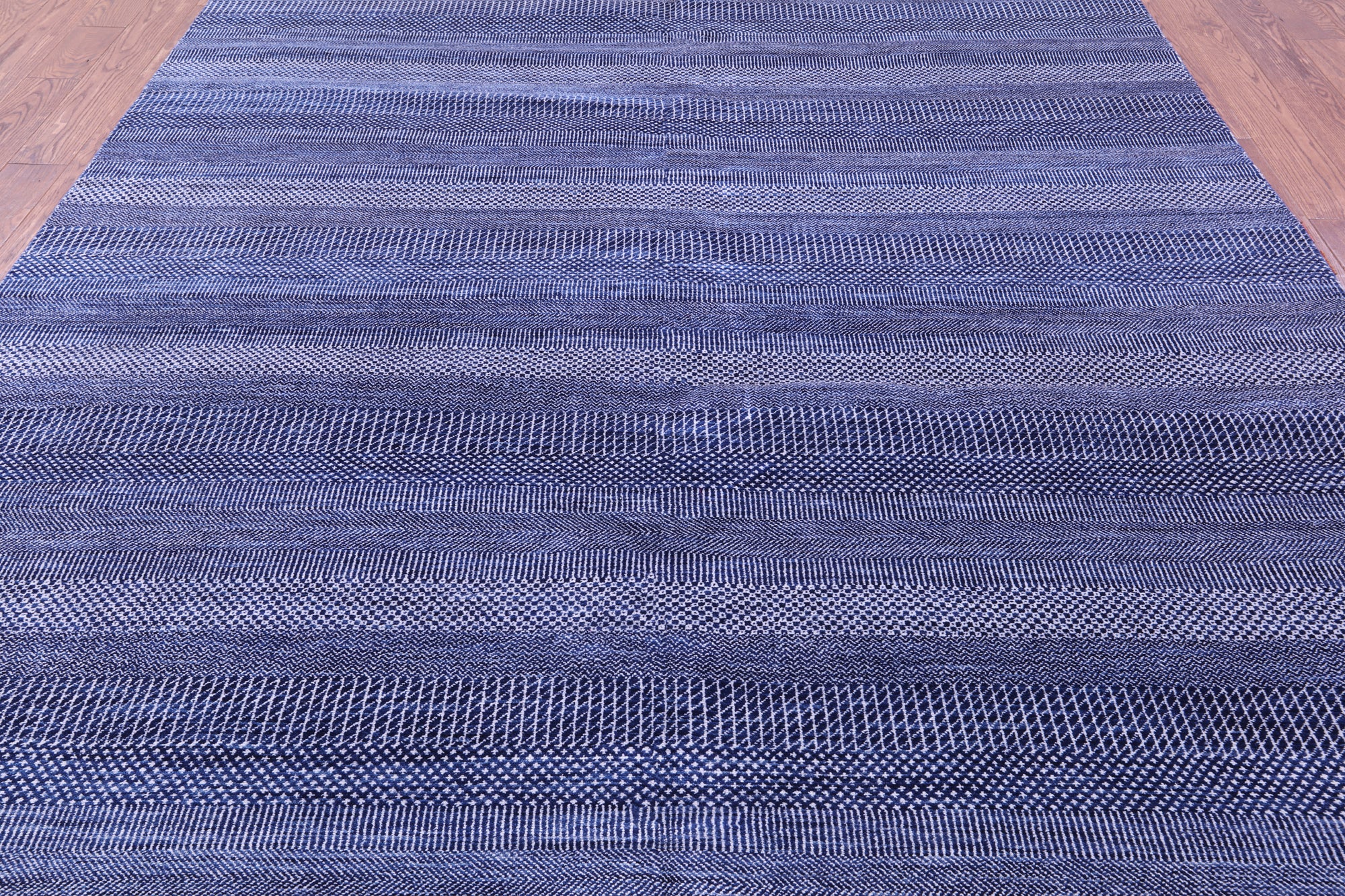 Blue Savannah Grass Hand Knotted Wool & Silk Rug - 8' 1" X 10' 3"