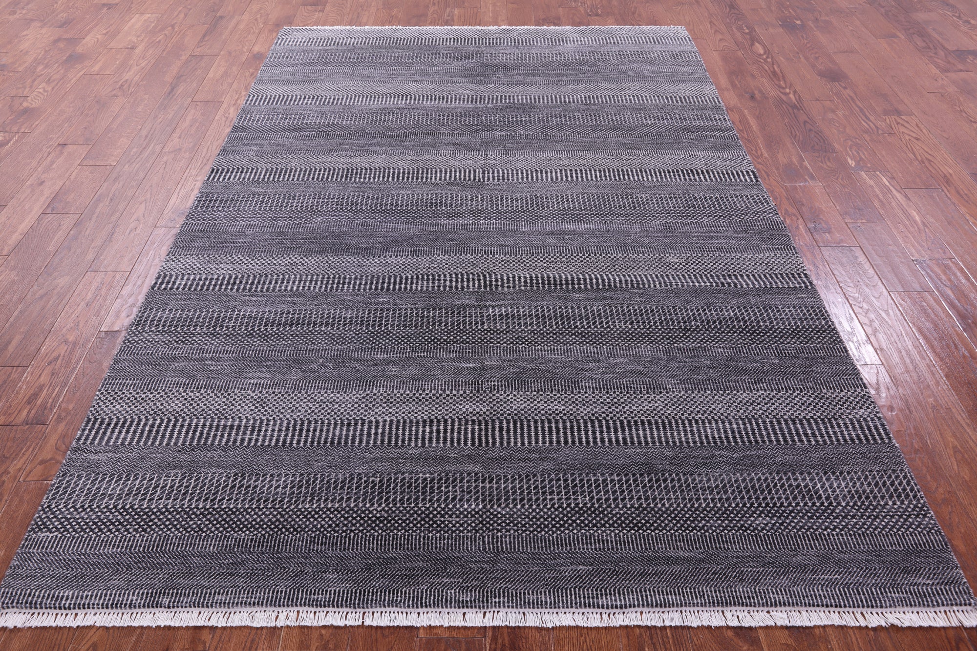 Savannah Grass Hand Knotted Wool & Silk Rug - 6' 2" X 8' 11"