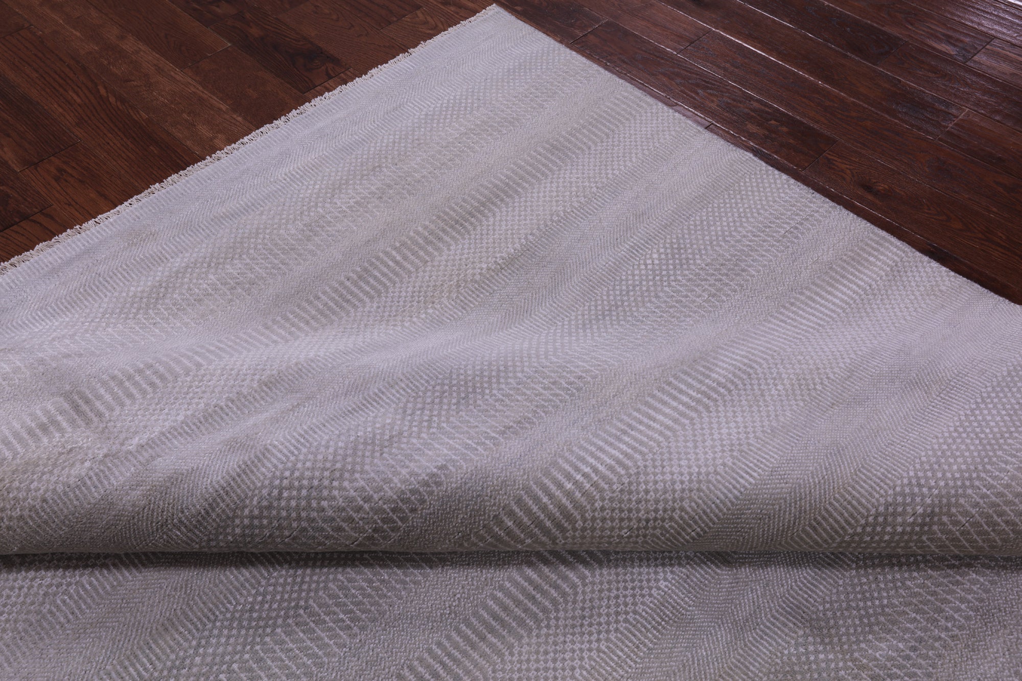 Savannah Grass Hand Knotted Wool & Silk Rug - 8' 0" X 9' 10"