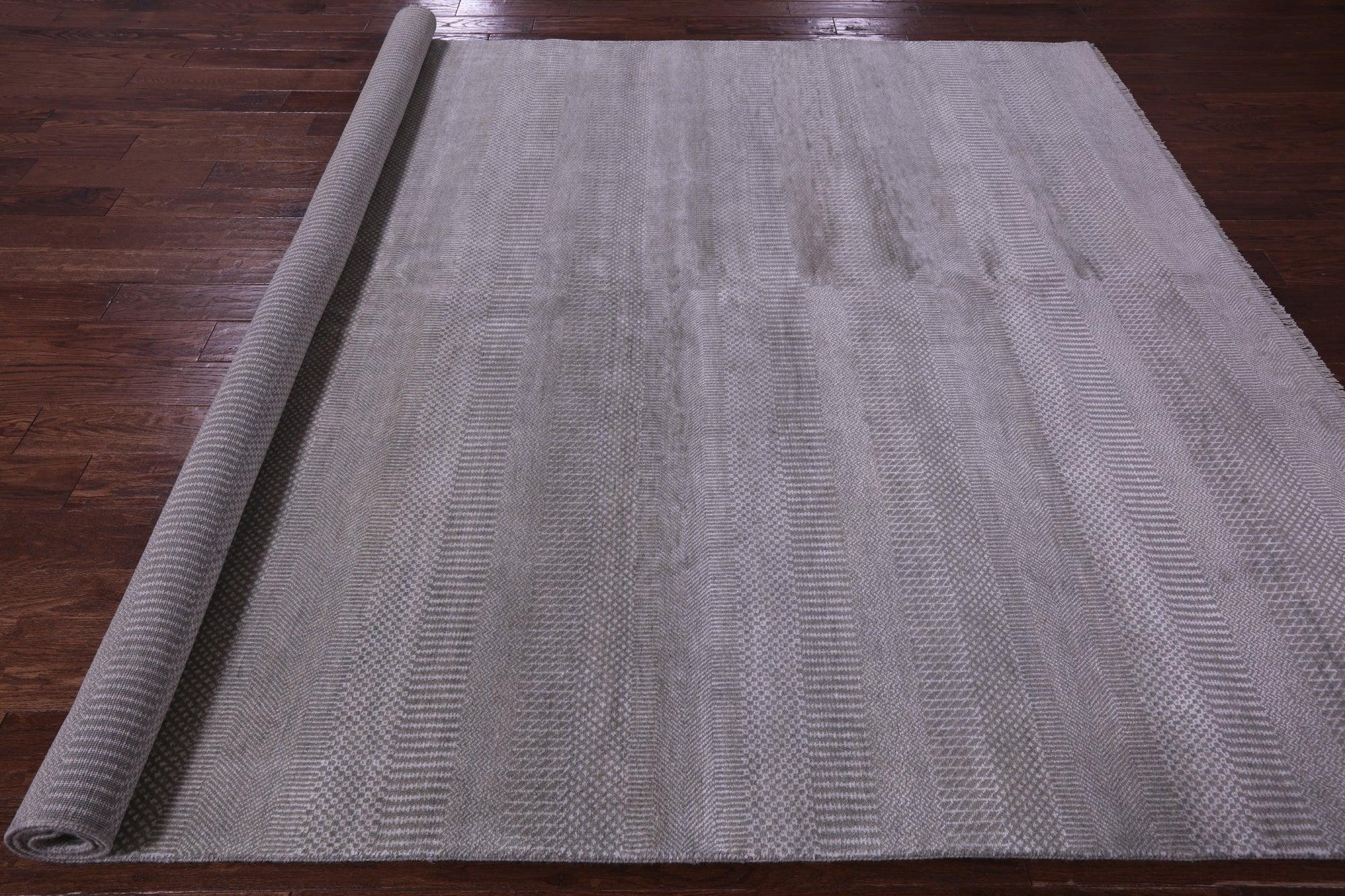 Savannah Grass Handmade Wool & Silk Rug - 8' 0" X 10' 1" - Golden Nile
