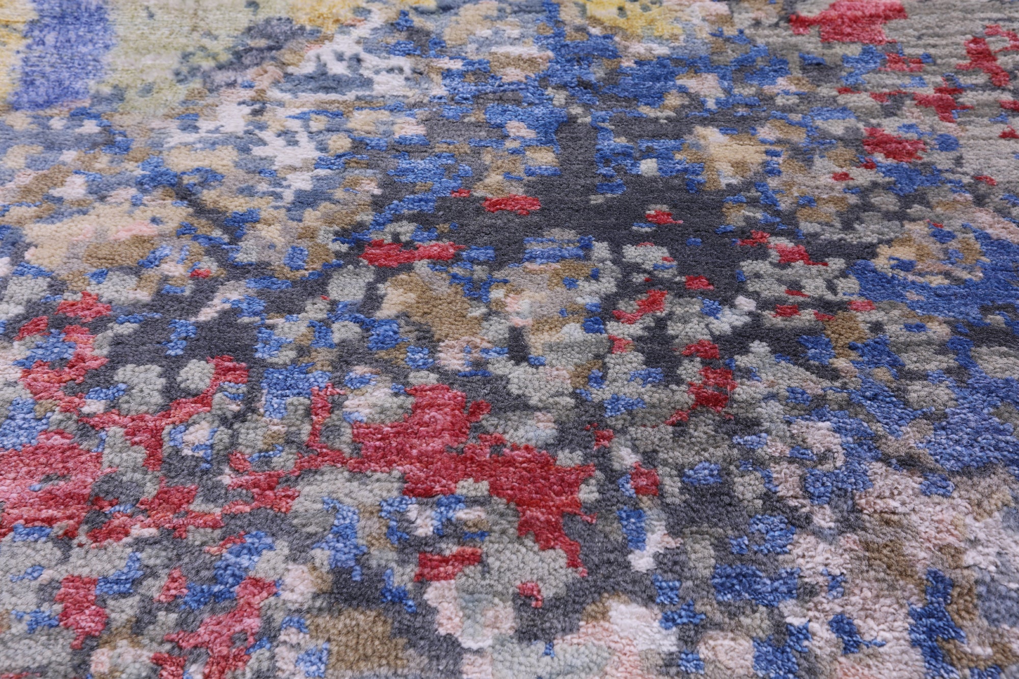 Abstract Contemporary Handmade Wool & Silk Rug - 8' 1" X 10' 1" - Golden Nile