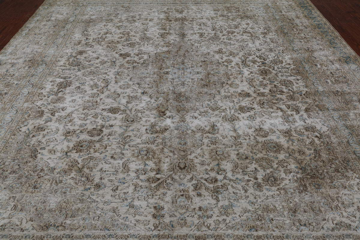 SUPER SALE Ivory Persian Vintage White Wash Handmade Wool Rug - 9' 6" X 12' 6"