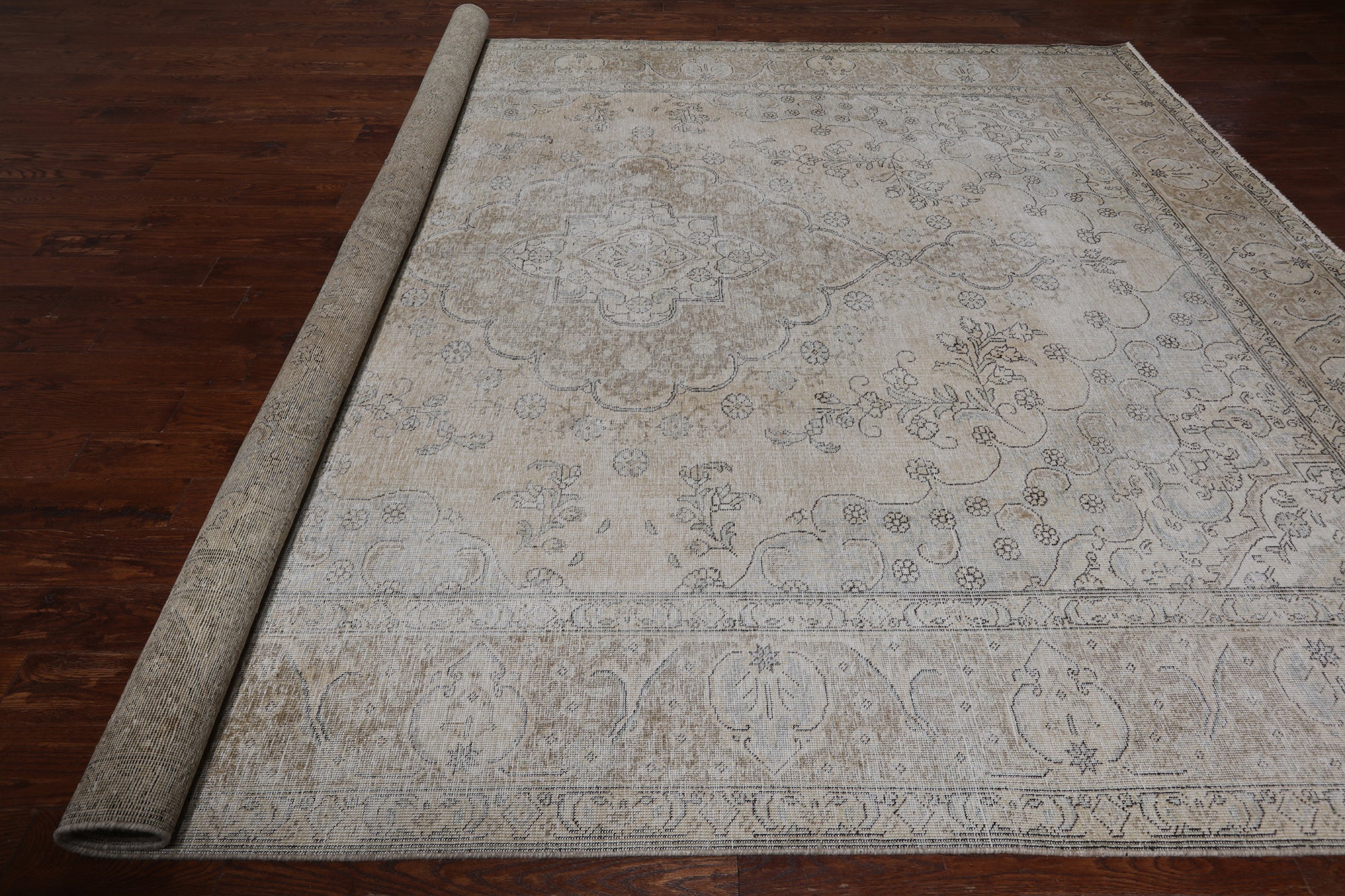 SUPER SALE Ivory Persian Vintage White Wash Hand Knotted Wool Rug - 9' 8" X 12' 3"