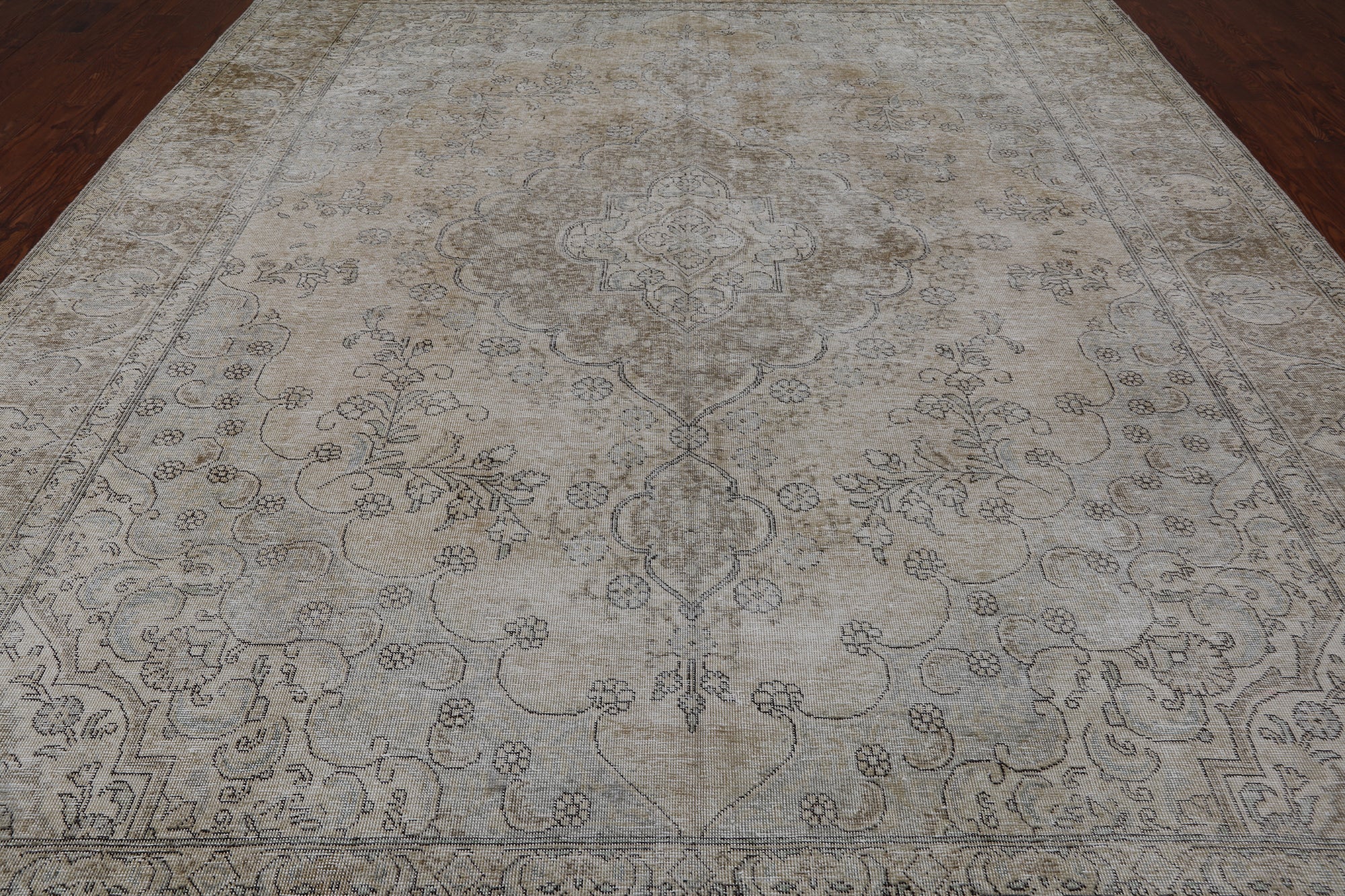 SUPER SALE Ivory Persian Vintage White Wash Hand Knotted Wool Rug - 9' 8" X 12' 3"
