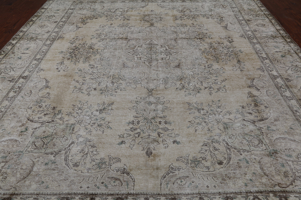 SUPER SALE Ivory Persian Vintage White Wash Hand Knotted Wool Rug - 9' 9" X 12' 2"