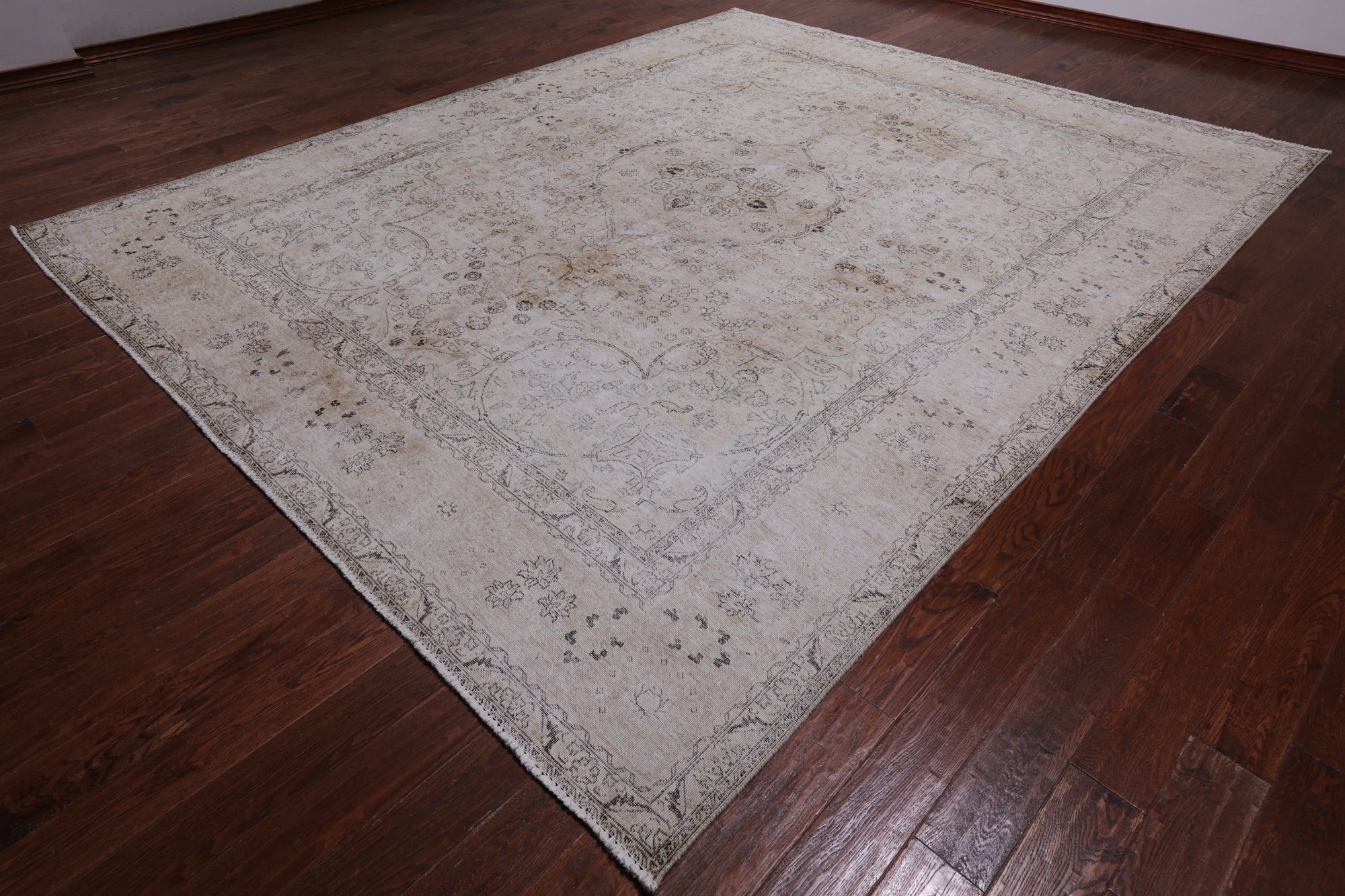 SUPER SALE Ivory Persian Vintage White Wash Handmade Wool Rug - 9' 11" X 12' 1"