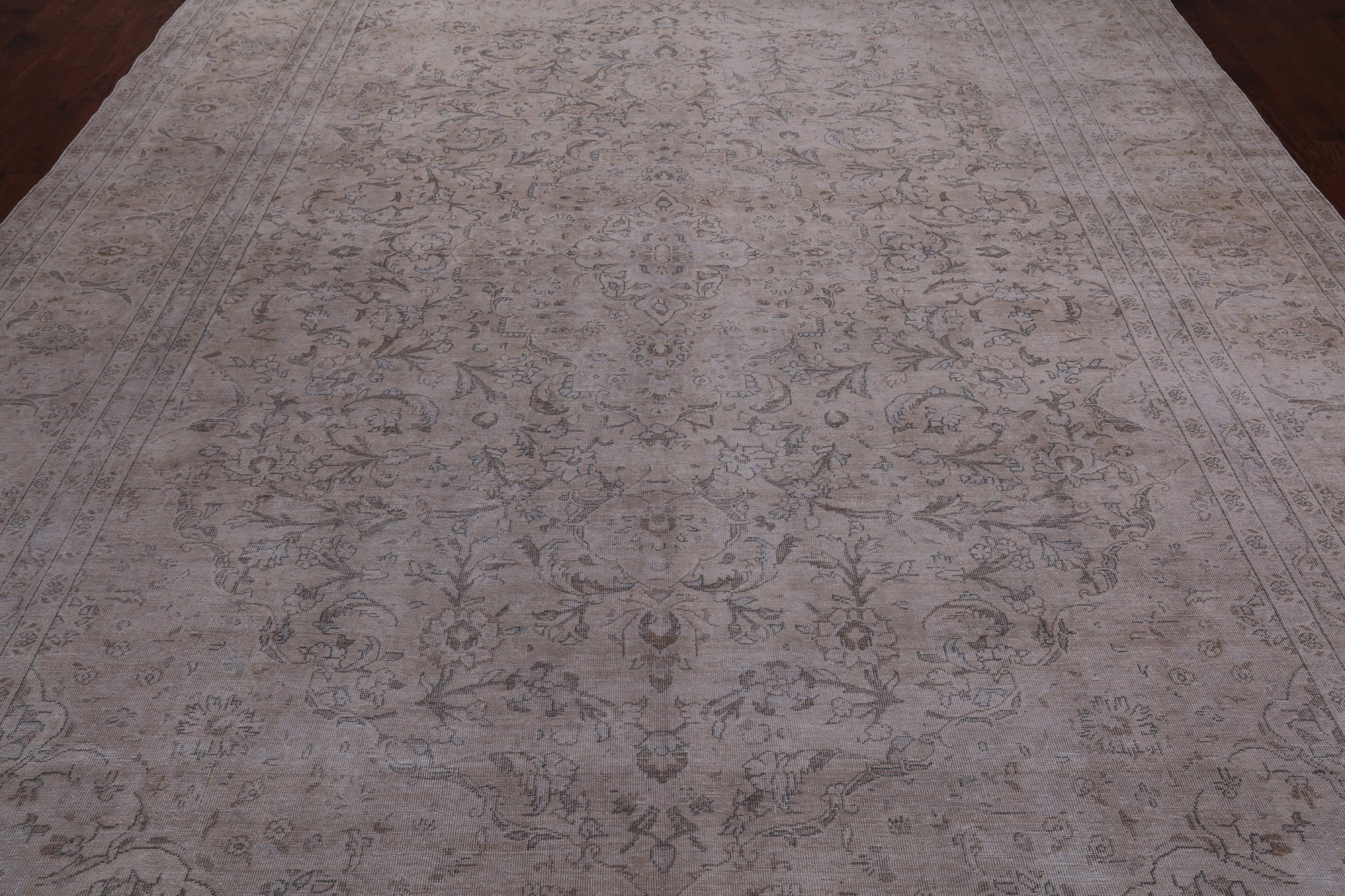 SUPER SALE Ivory Persian Vintage White Wash Hand Knotted Wool Rug - 9' 4" X 12' 1"