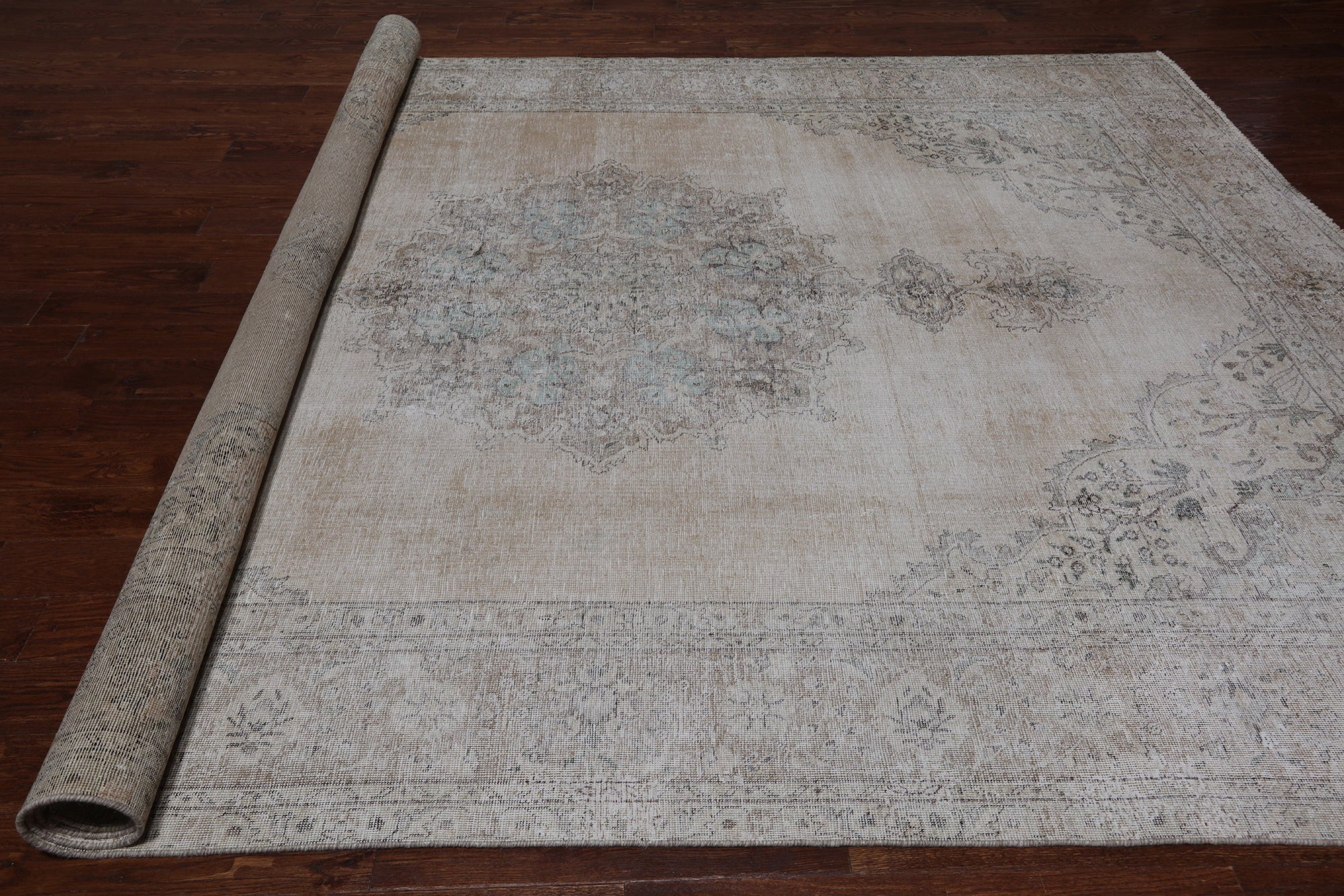 SUPER SALE Ivory Persian Vintage White Wash Hand Knotted Wool Rug - 8' 10" X 12' 0"
