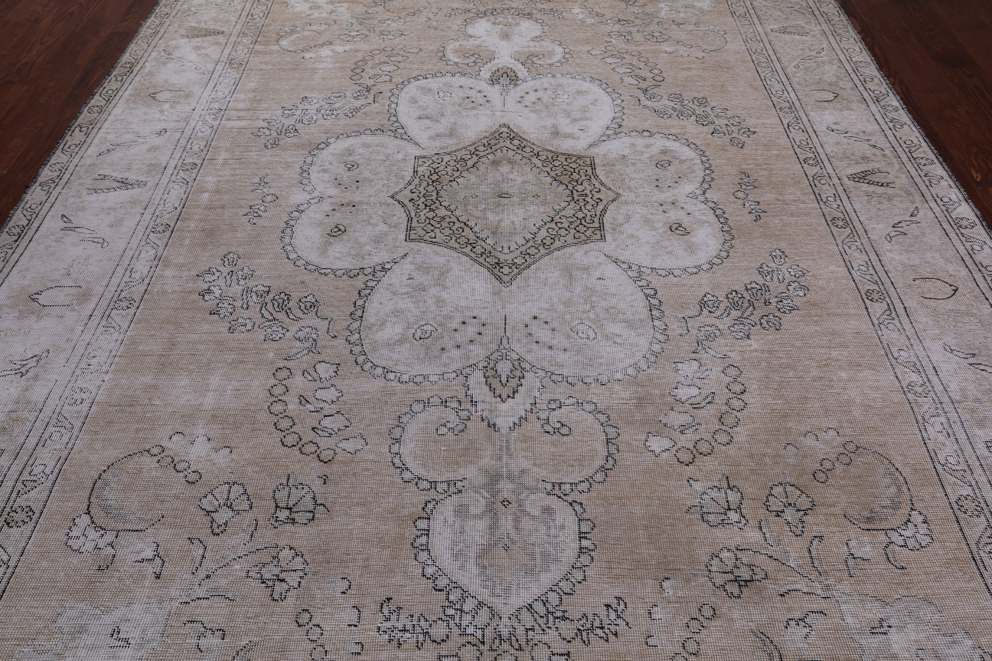 SUPER SALE Ivory Persian Vintage White Wash Hand Knotted Wool Rug - 7' 11" X 11' 6"