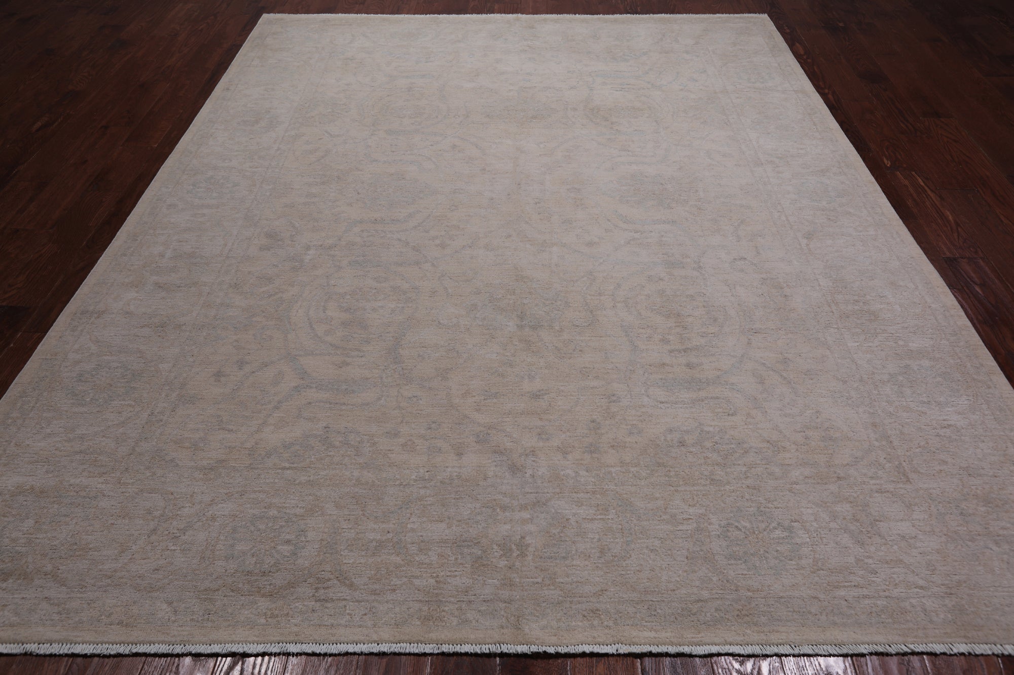 Ivory Turkish Oushak Hand Knotted Wool Rug - 7' 11" X 9' 8"