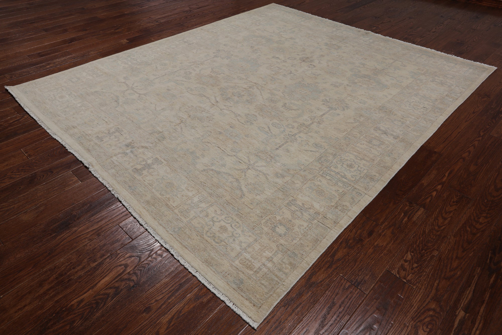 Ivory Turkish Oushak Hand Knotted Wool Rug - 7' 11" X 9' 6"