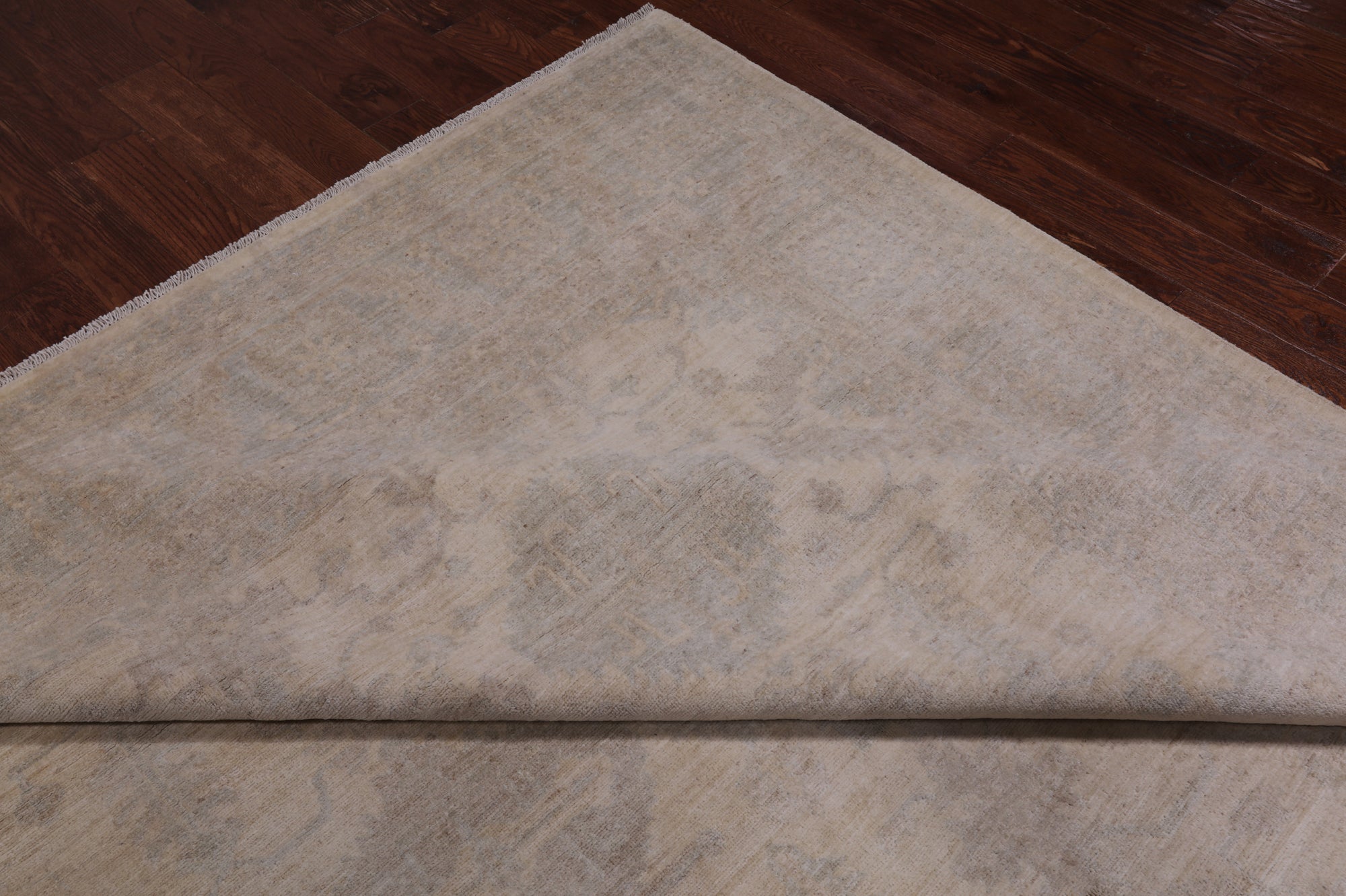 Ivory Turkish Oushak Hand Knotted Wool Rug - 8' 10" X 11' 7"