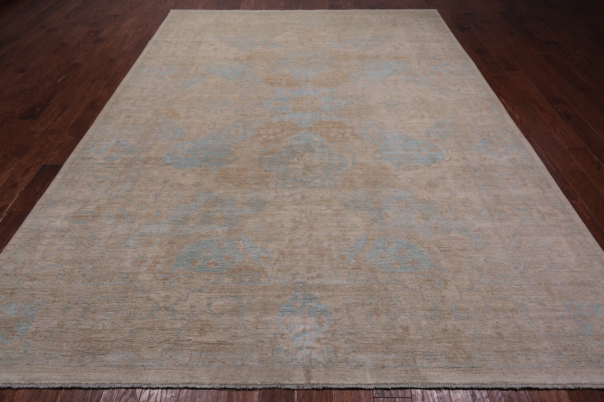 Ivory Turkish Oushak Hand Knotted Wool Rug - 8' 7" X 11' 9"