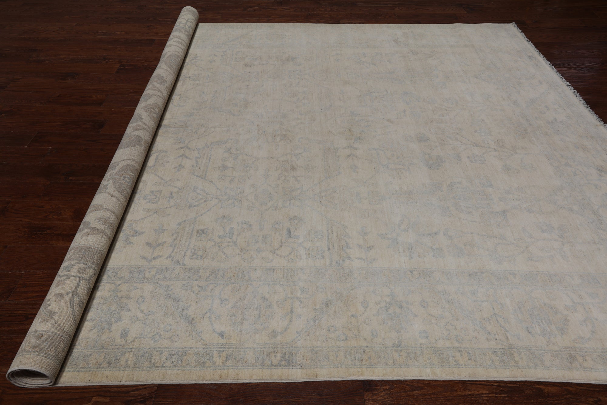 Ivory Turkish Oushak Hand Knotted Wool Rug - 9' 0" X 11' 9"