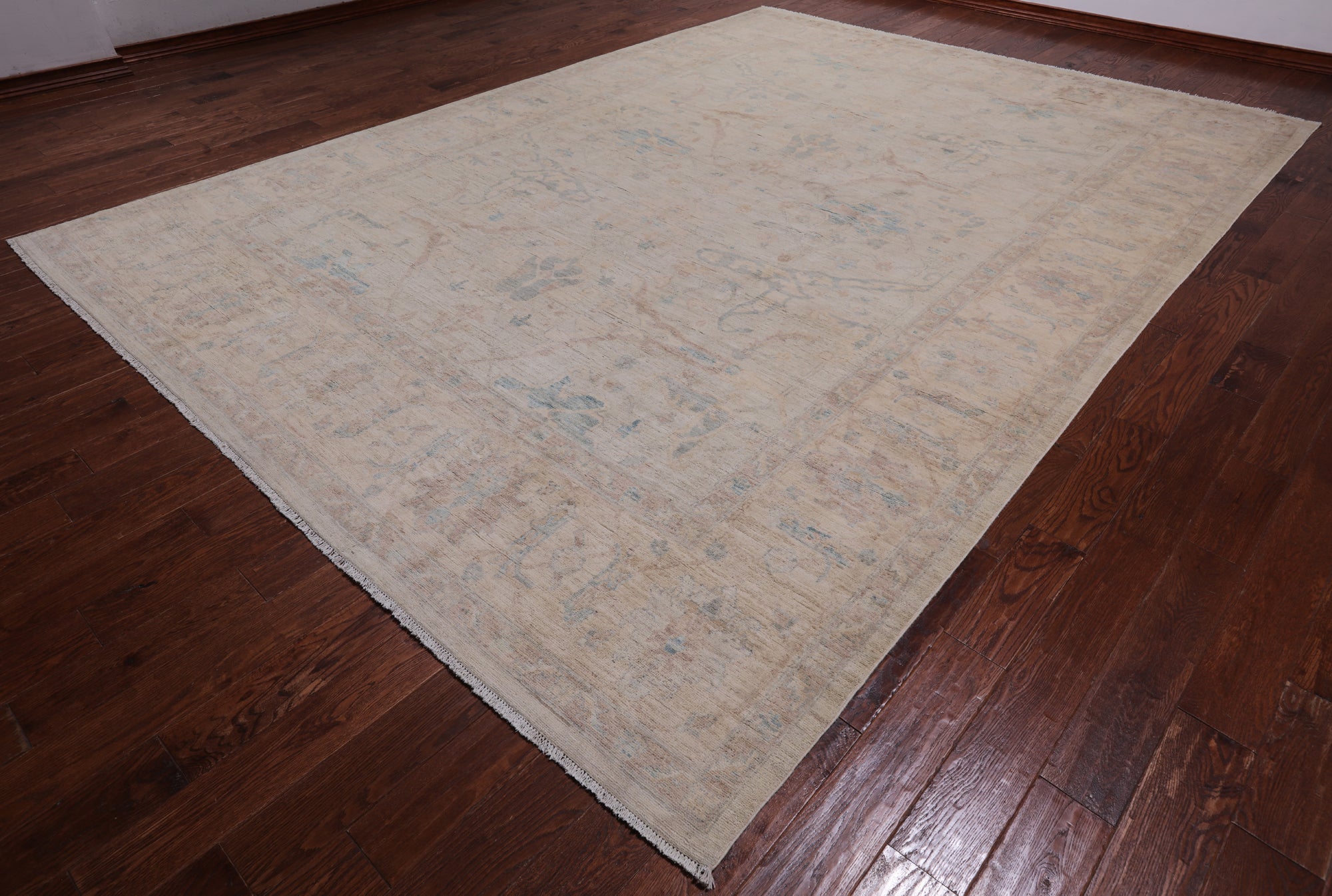 Ivory Turkish Oushak Hand Knotted Wool Rug - 9' 7" X 13' 4"