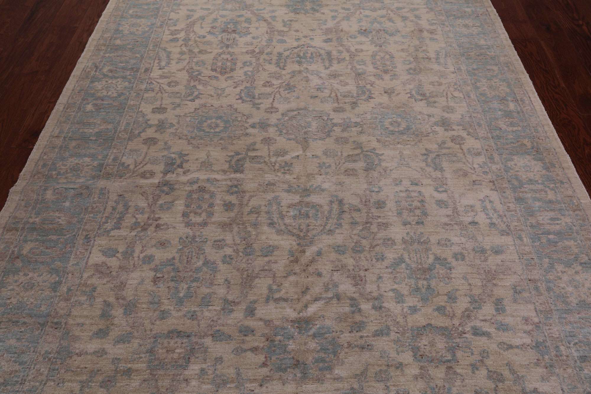 Ivory Turkish Oushak Hand Knotted Wool Rug - 6' 0" X 9' 1"