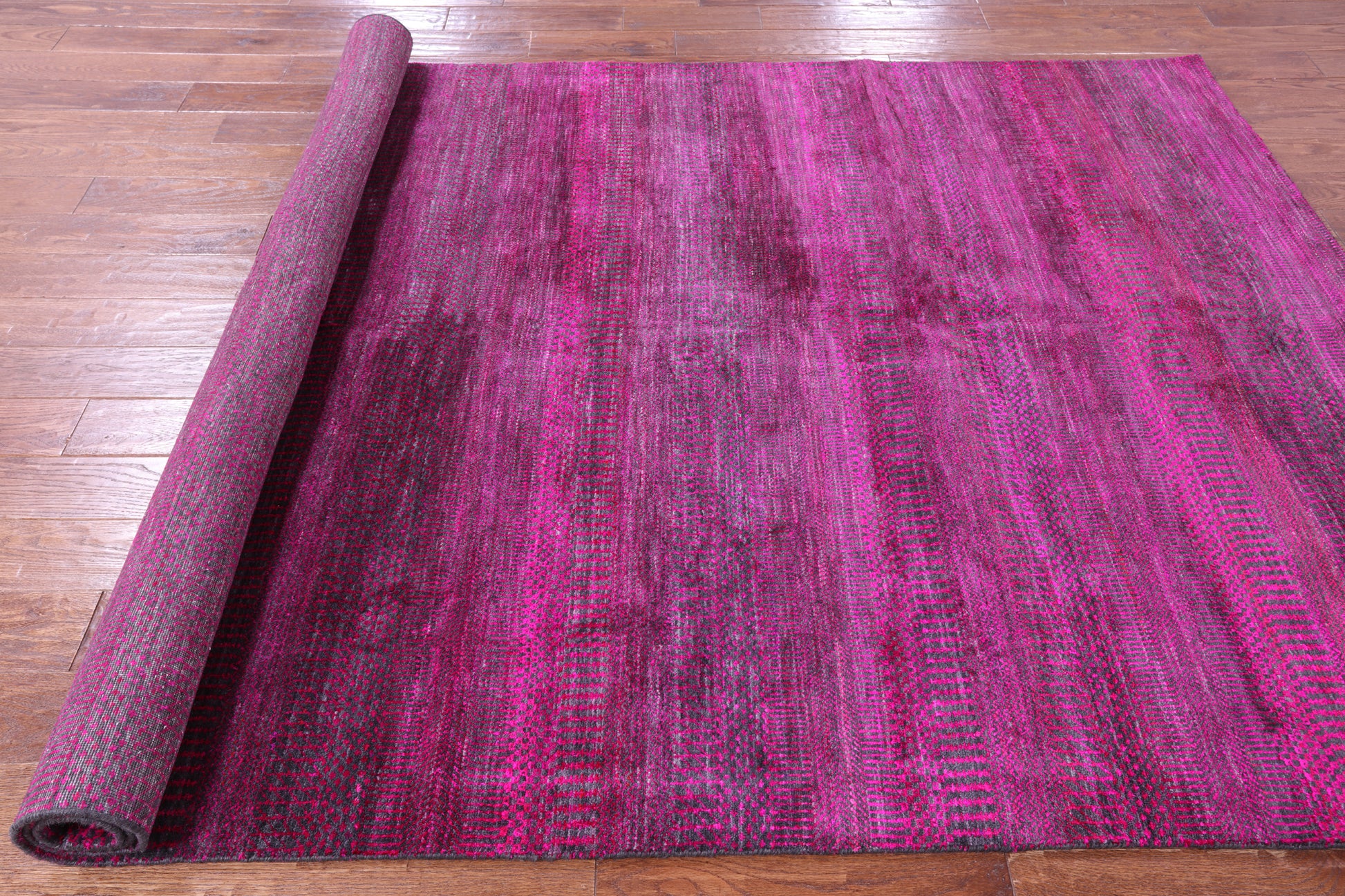 Pink Savannah Grass Hand Knotted Wool & Silk Rug - 6' 2" X 9' 3" - Golden Nile