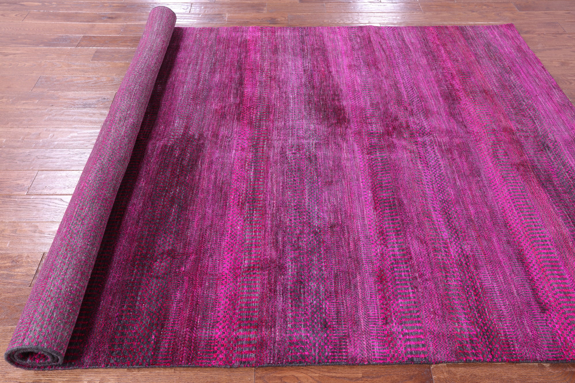 Pink Savannah Grass Hand Knotted Wool & Silk Rug - 6' 2" X 9' 3" - Golden Nile