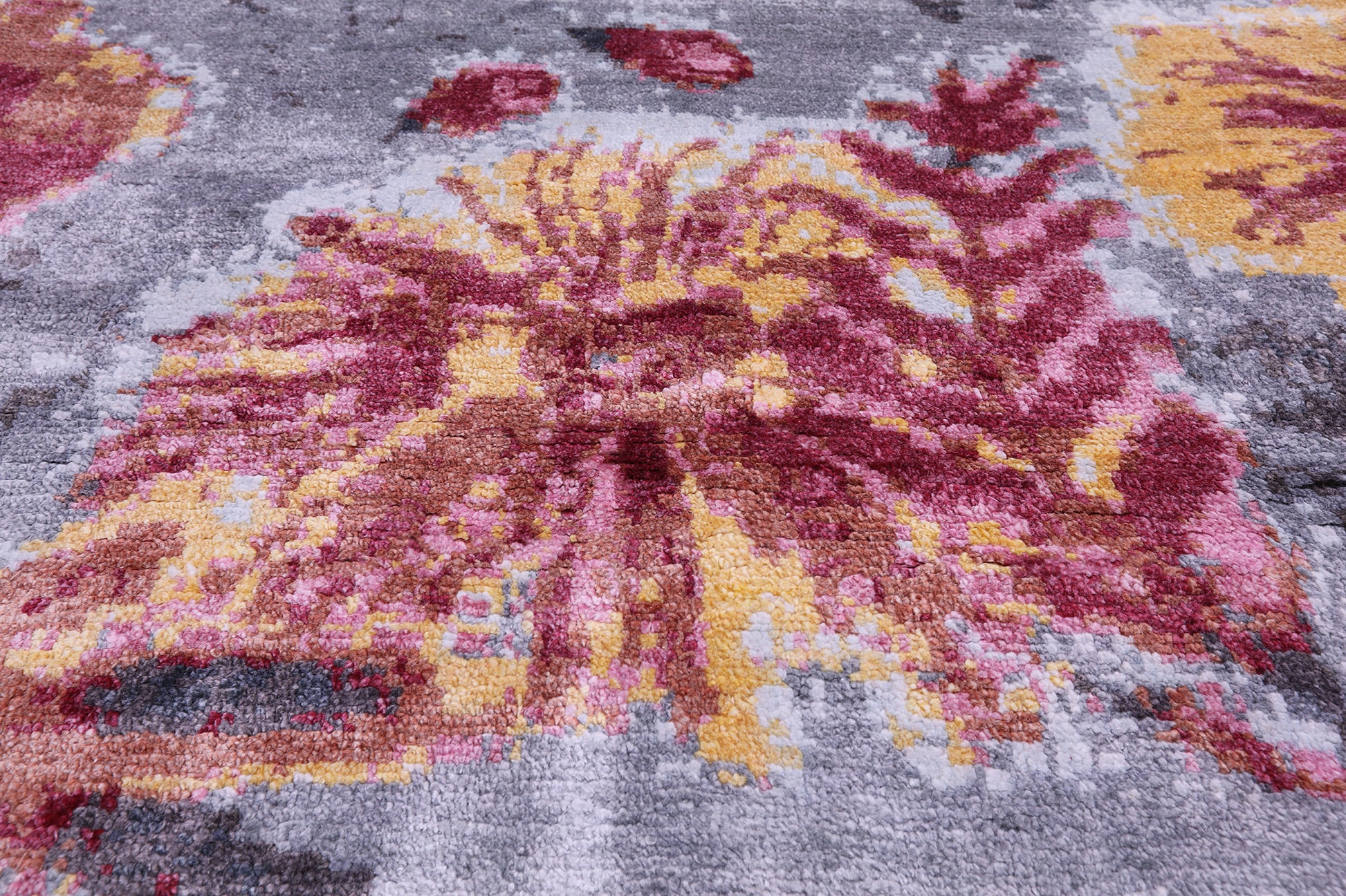 Contemporary Hand Knotted 100% Silk Rug - 8' 11" X 12' 0" - Golden Nile