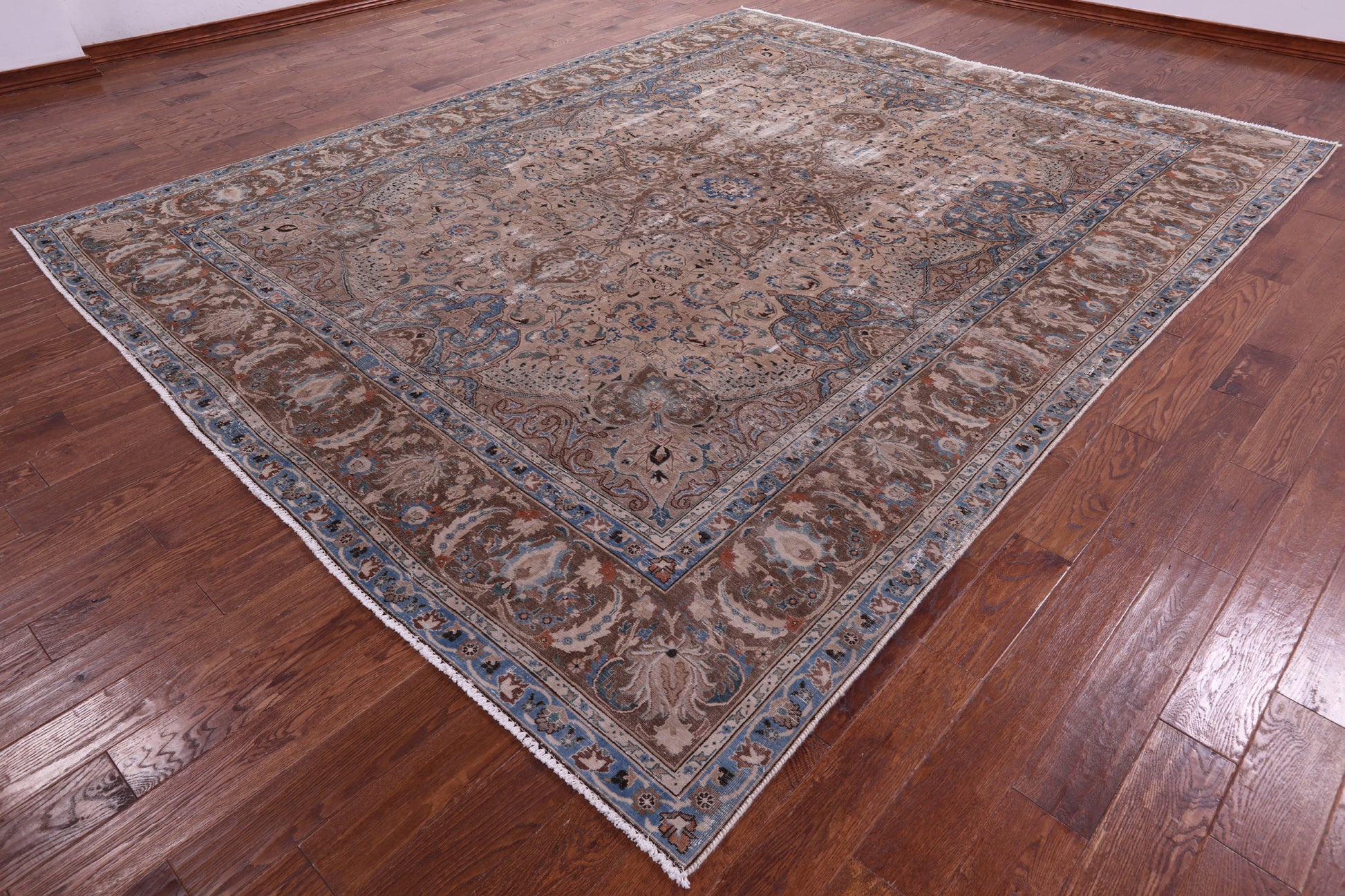 Persian Vintage White Wash Hand-Knotted Wool Rug - 9' 7" X 12' 9" - Golden Nile