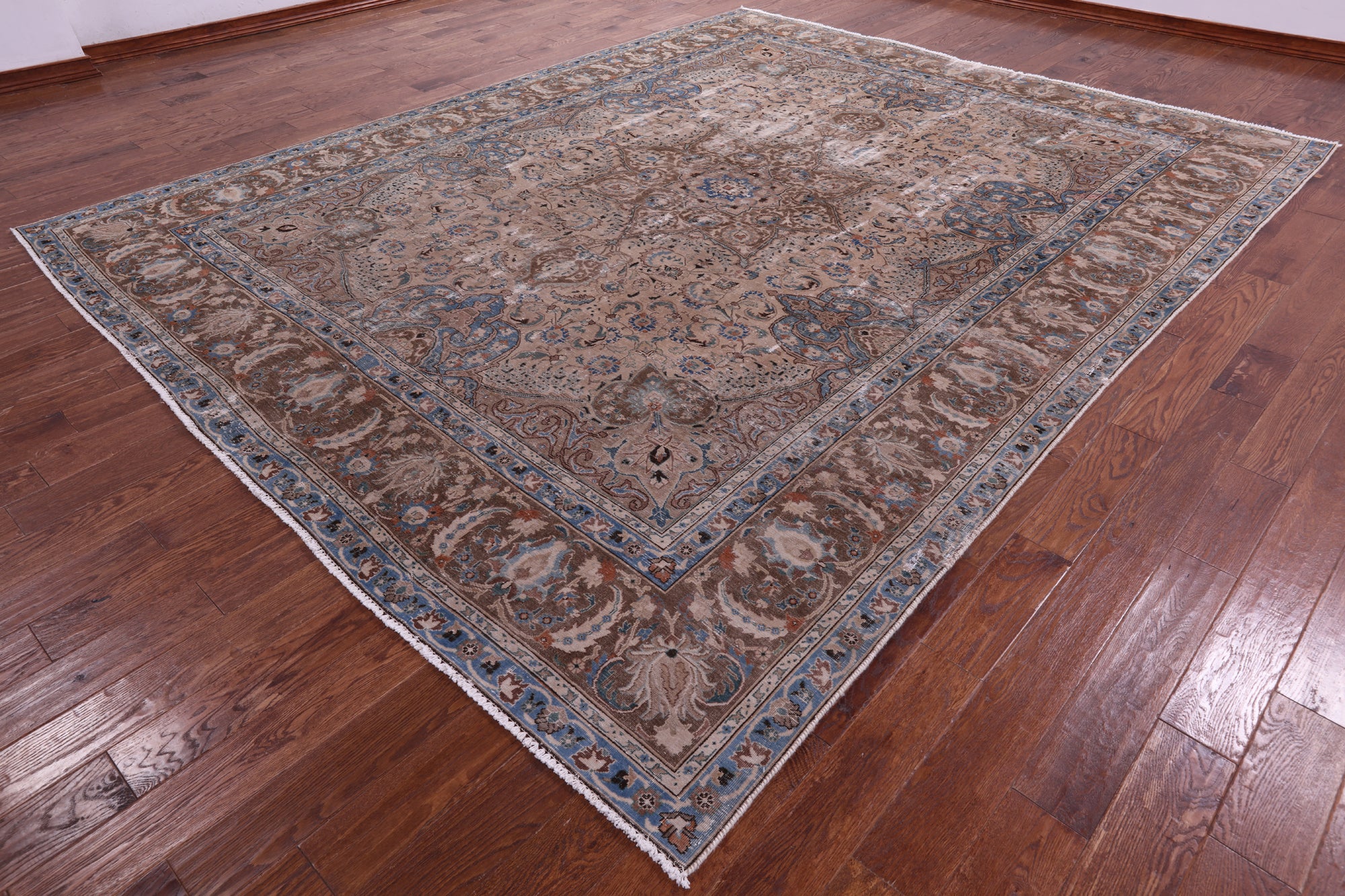 Persian Vintage White Wash Hand-Knotted Wool Rug - 9' 7" X 12' 9" - Golden Nile