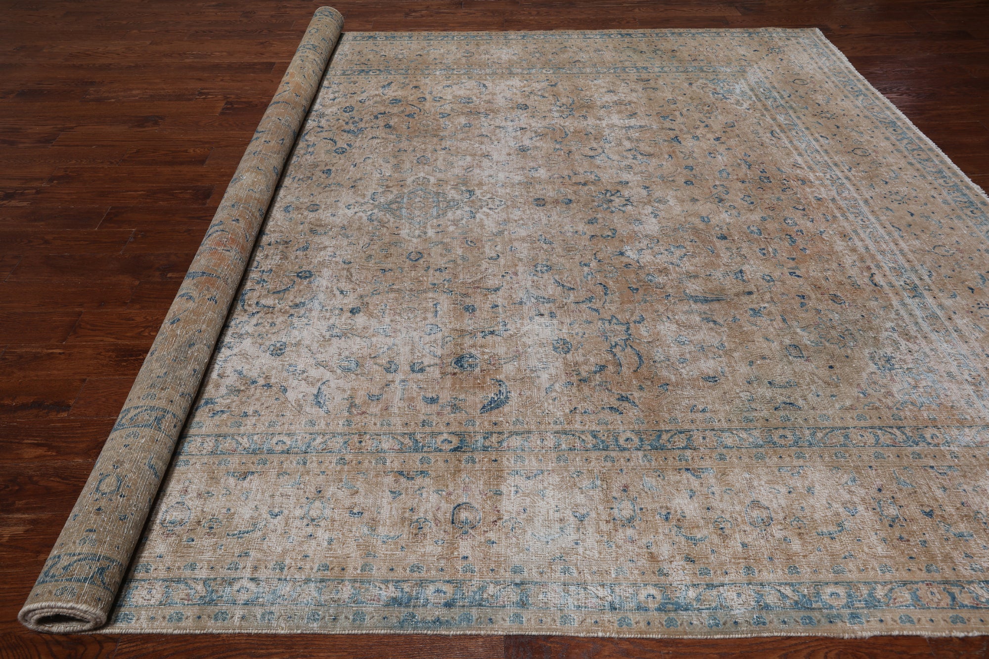 SUPER SALE Persian Vintage White Wash Hand Knotted Wool Rug - 9' 8" X 12' 5"