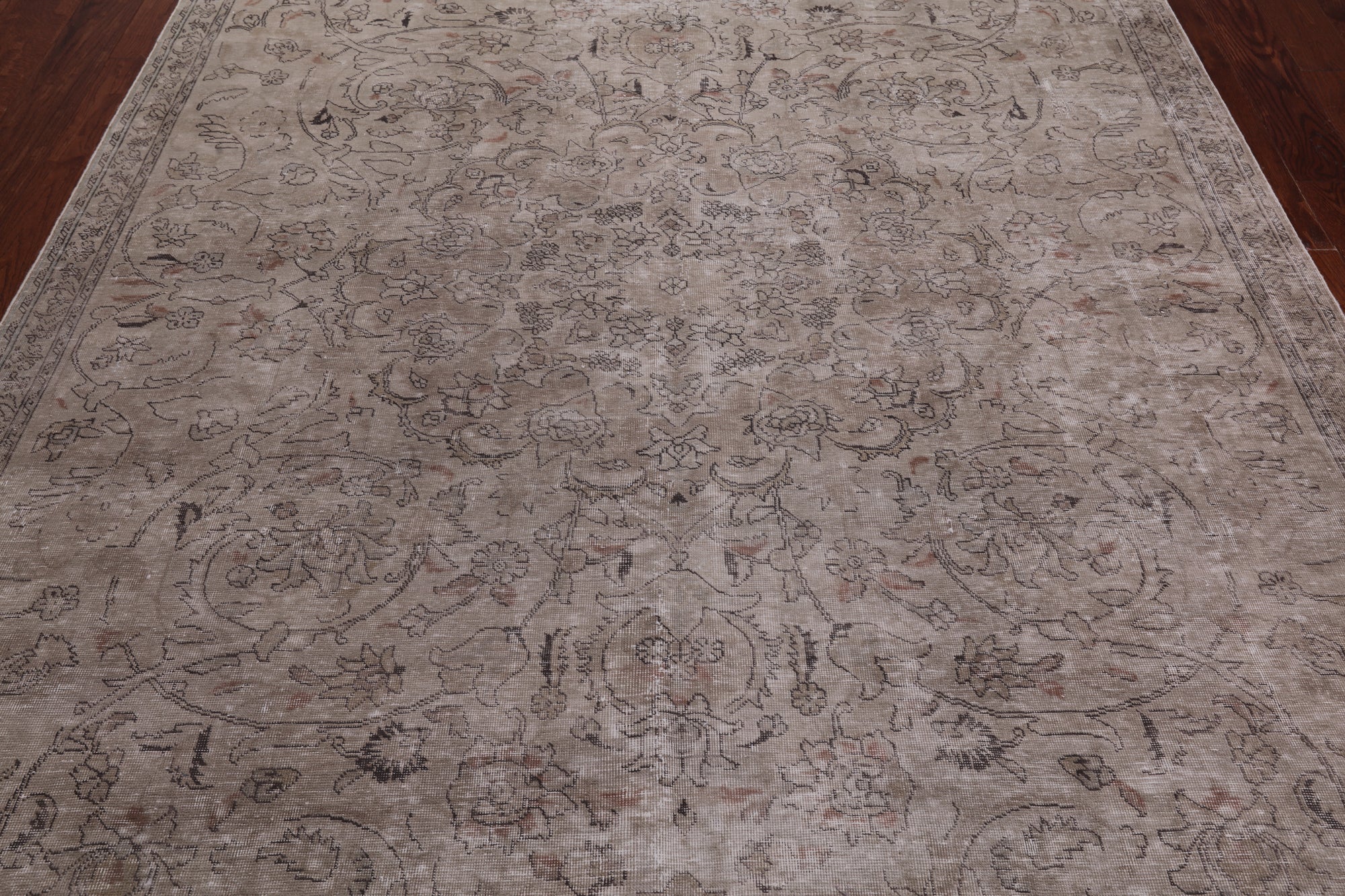 SUPER SALE Ivory Persian Vintage White Wash Hand Knotted Wool Rug - 7' 1" X 9' 10"