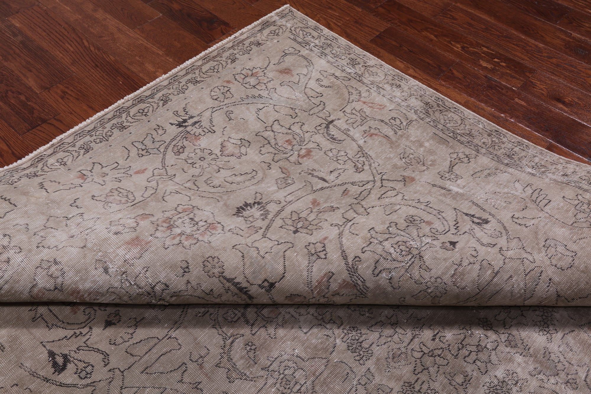 SUPER SALE Ivory Persian Vintage White Wash Hand Knotted Wool Rug - 7' 1" X 9' 10"