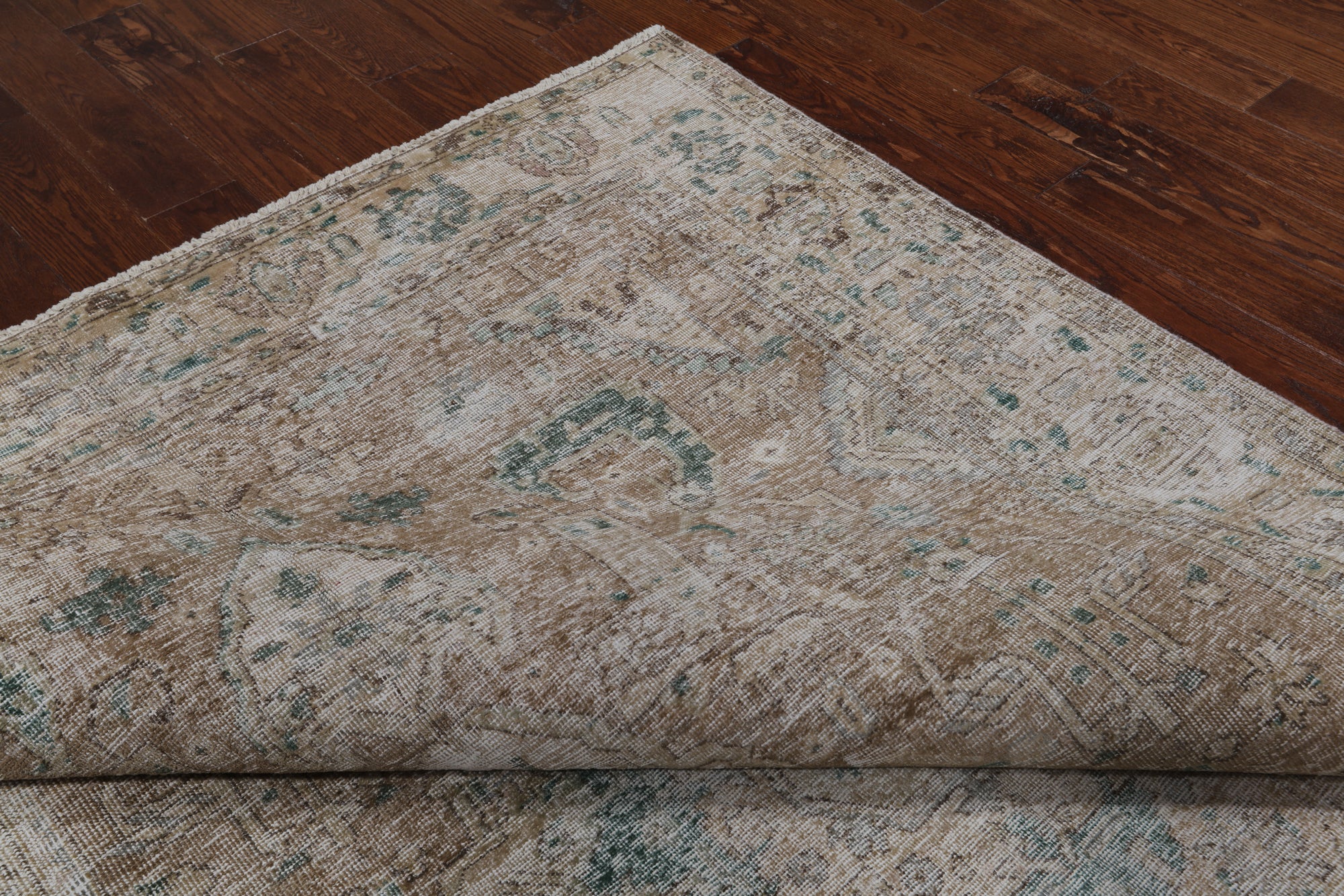 SUPER SALE Persian Vintage White Wash Hand Knotted Wool Rug - 6' 6" X 9' 9"