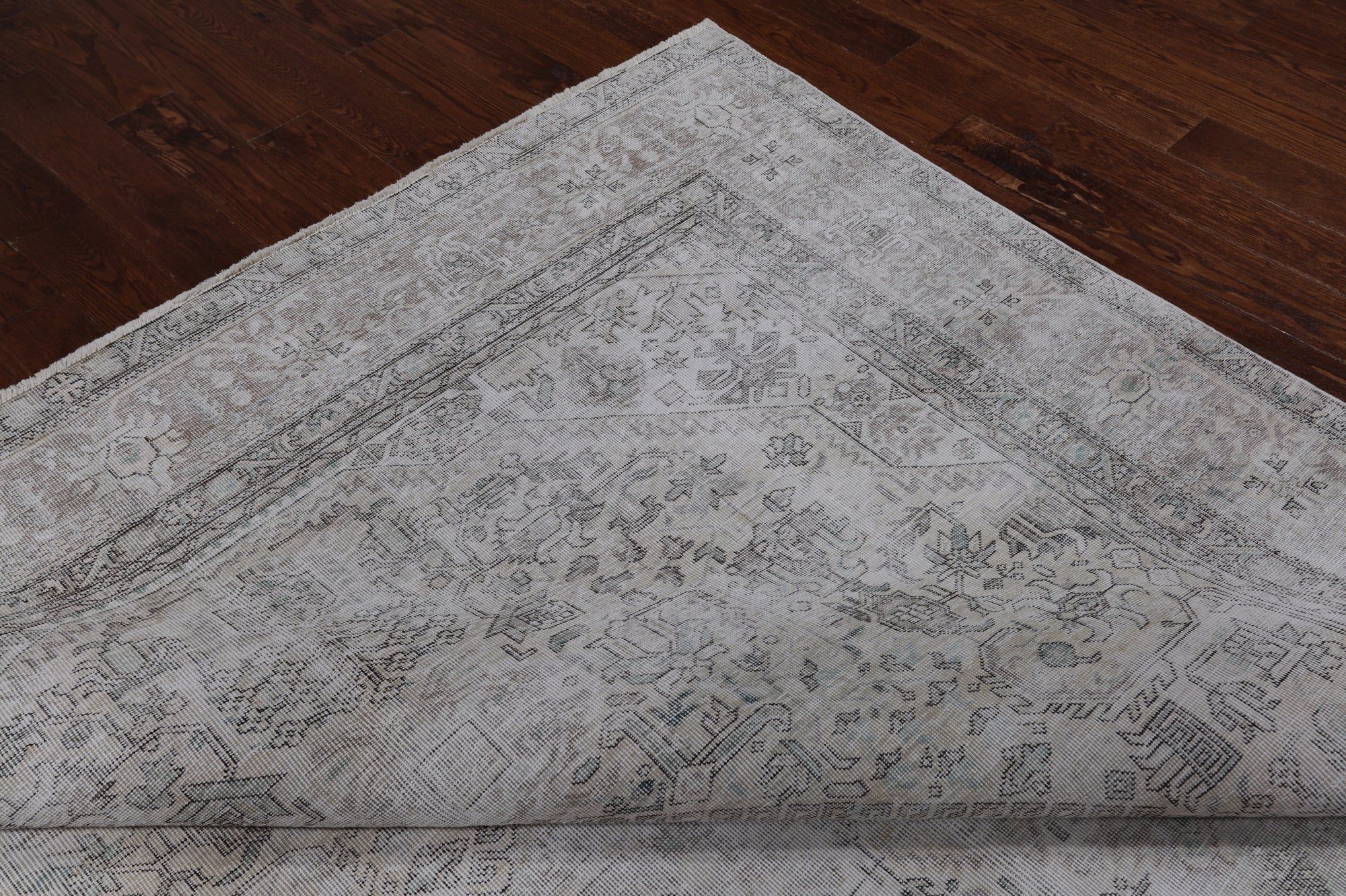 SUPER SALE Ivory Persian Vintage White Wash Handmade Wool Area Rug - 8' 3" X 10' 6"