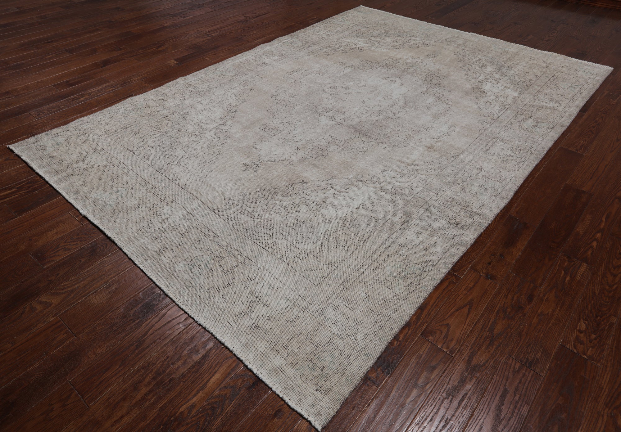 SUPER SALE Ivory Persian Vintage White Wash Handmade Wool Rug - 7' 4" X 10' 9"