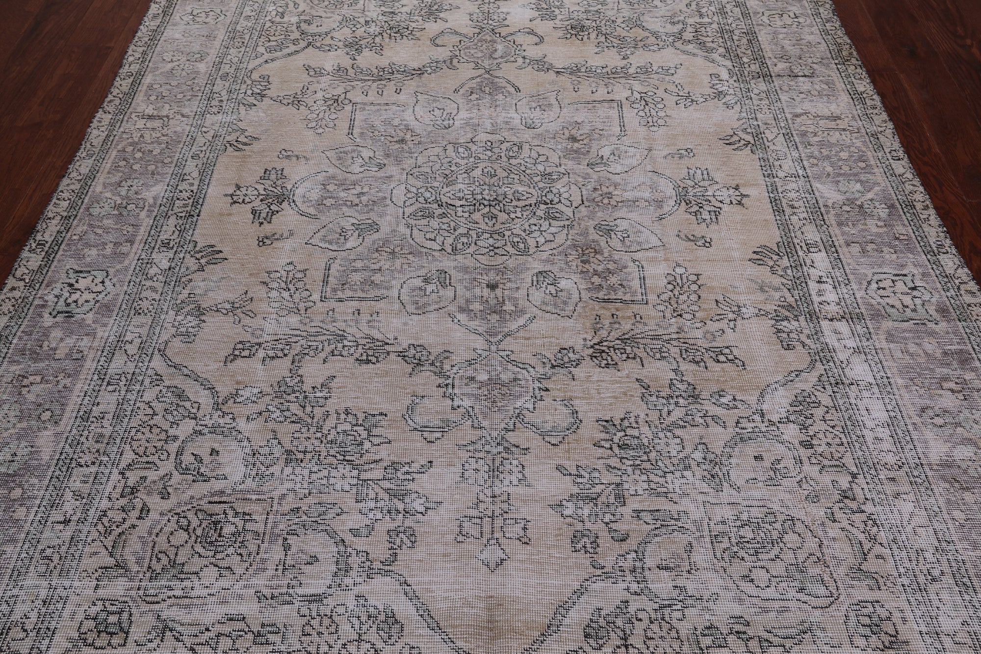 SUPER SALE Ivory Persian Vintage White Wash Handmade Wool Rug - 6' 4" X 9' 4"