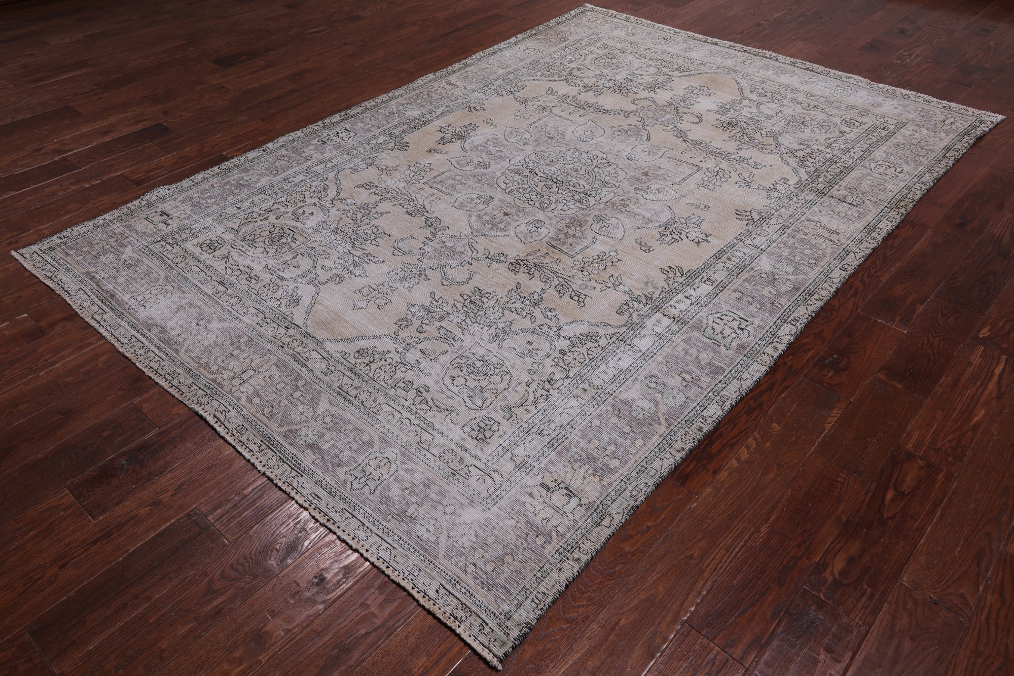 SUPER SALE Ivory Persian Vintage White Wash Handmade Wool Rug - 6' 4" X 9' 4"