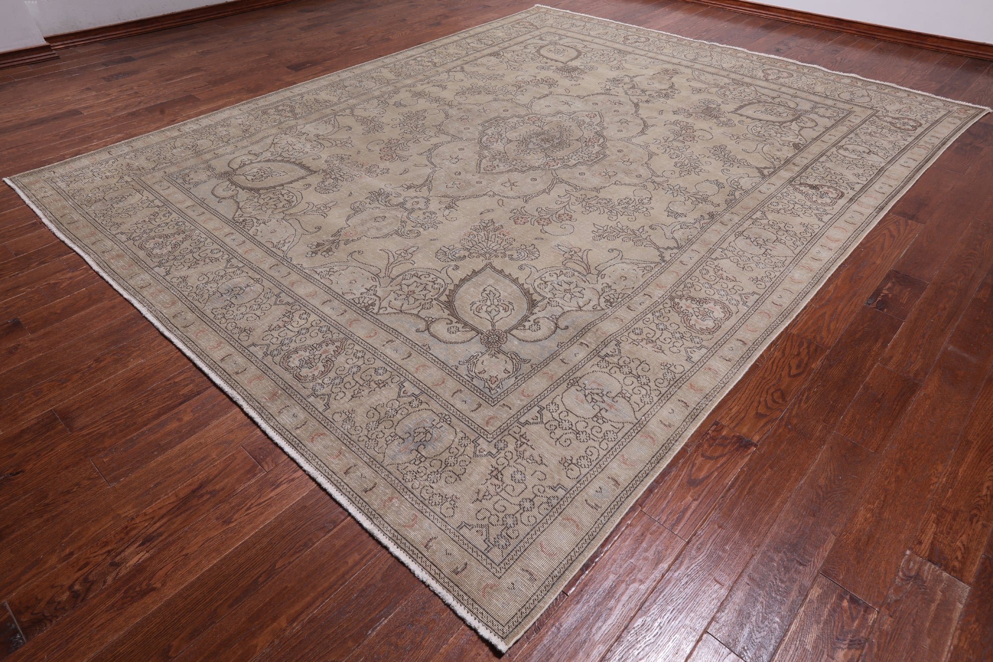 SUPER SALE Persian Vintage White Wash Hand Knotted Wool Rug - 9' 10" X 12' 6"