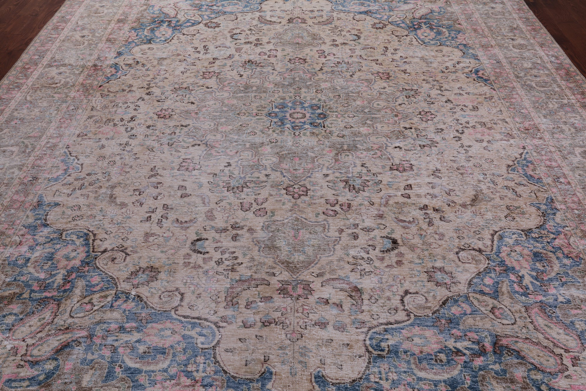 SUPER SALE Ivory Persian Vintage White Wash Hand Knotted Wool Rug - 9' 6" X 12' 7"