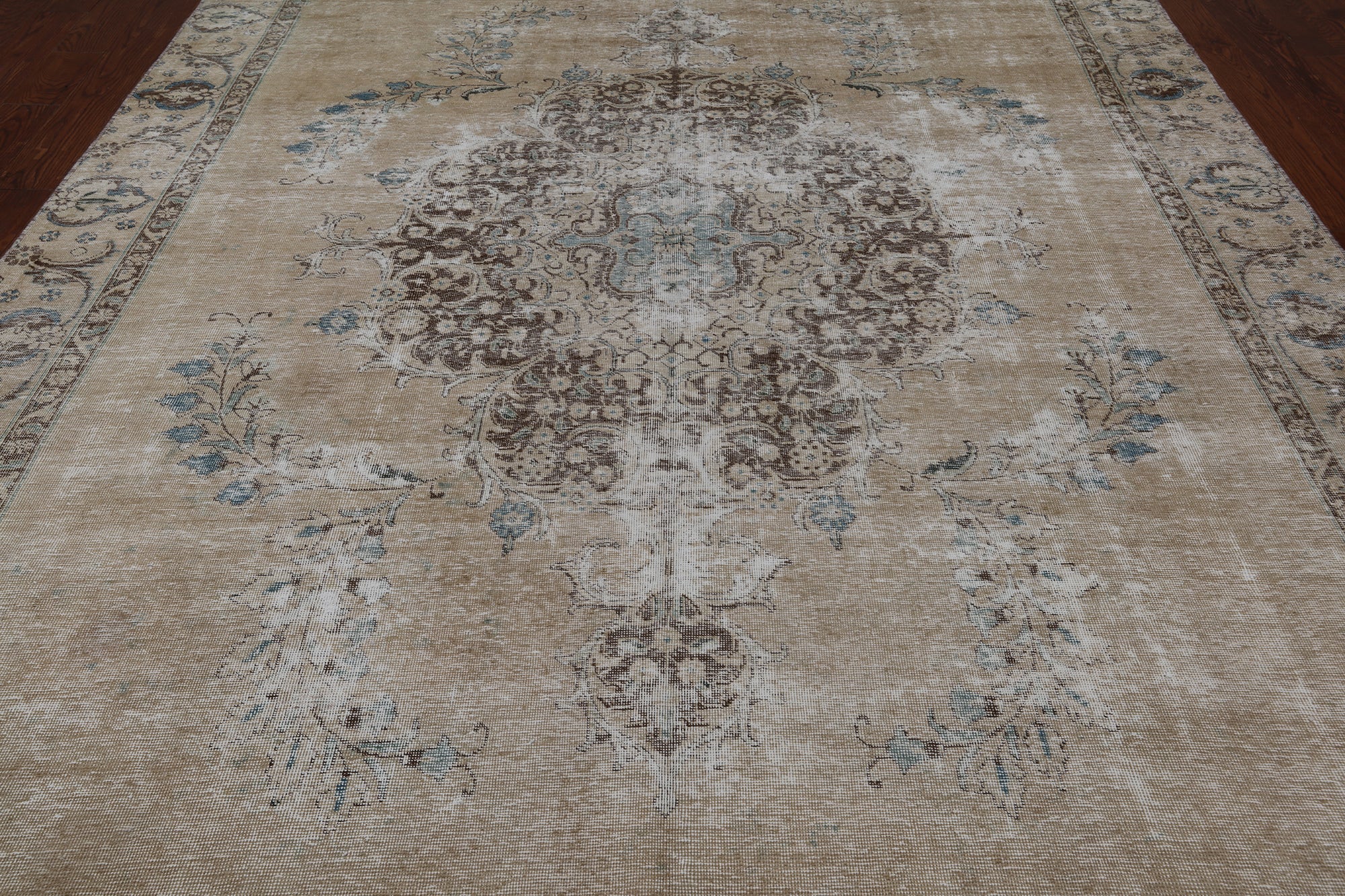 SUPER SALE Persian Vintage White Wash Hand Knotted Wool Rug - 8' 5" X 11' 10"