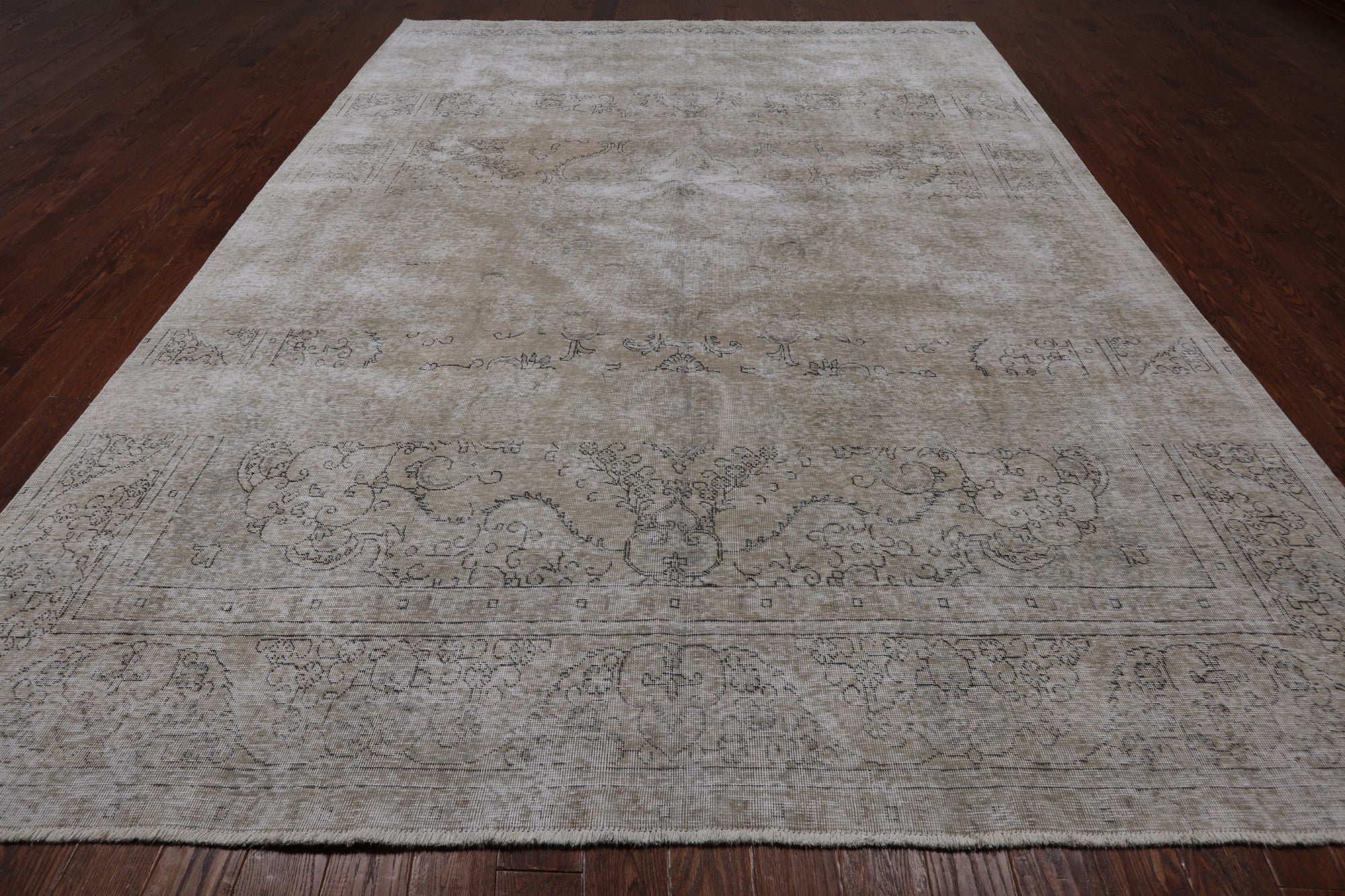 SUPER SALE Persian Vintage White Wash Hand Knotted Wool Area Rug - 9' 5" X 12' 6"